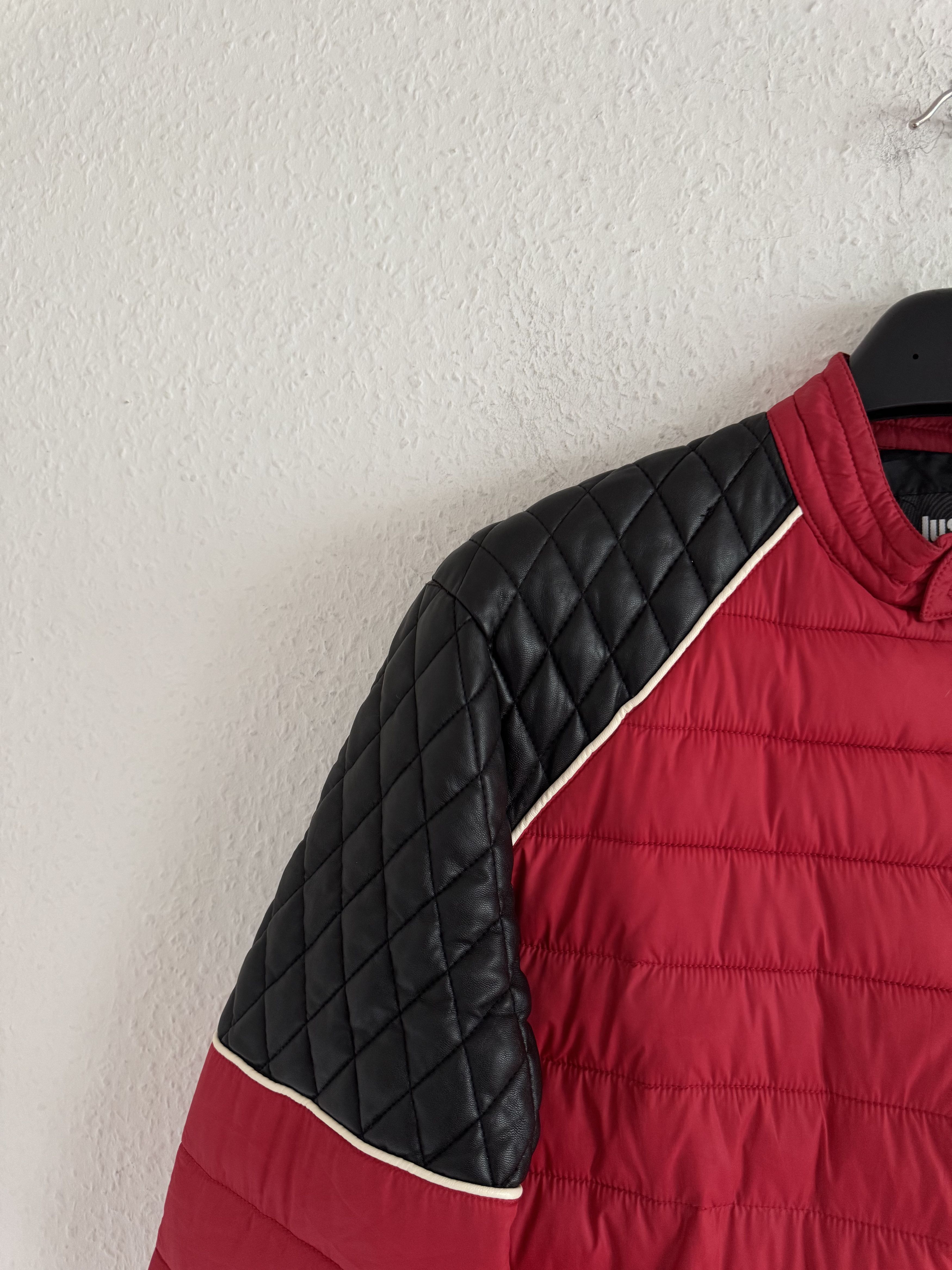 Just Cavalli Quilted Biker Down Jacket With Leather Shoulders Size US M / EU 48-50 / 2 - 5 Thumbnail