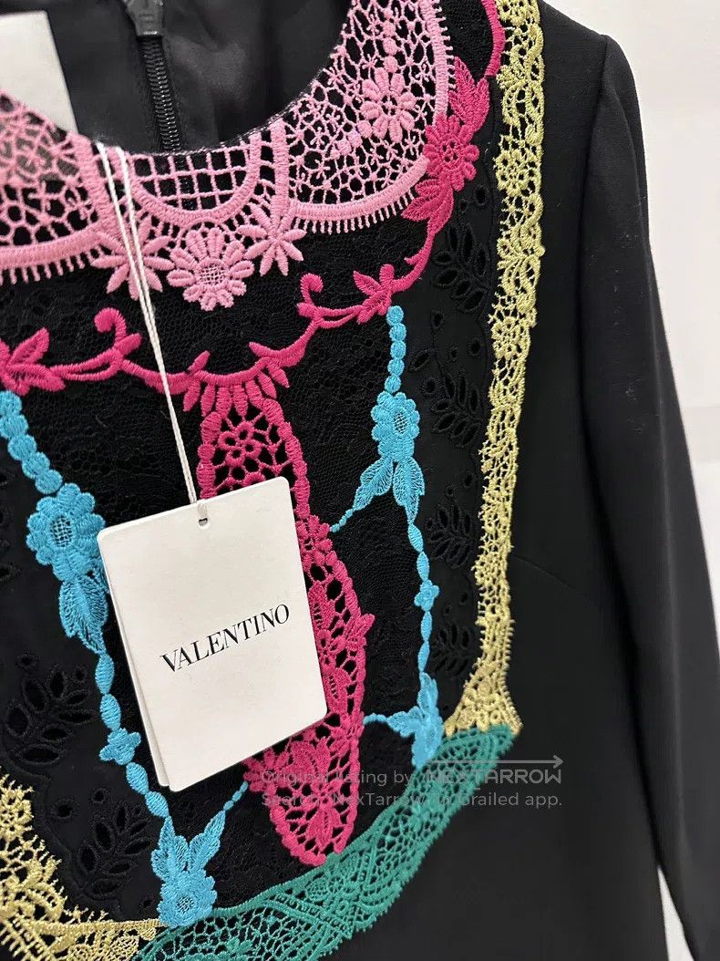 Valentino Valentino Long sleeve lace dress Size S / US 4 / IT 40 - 3 Thumbnail
