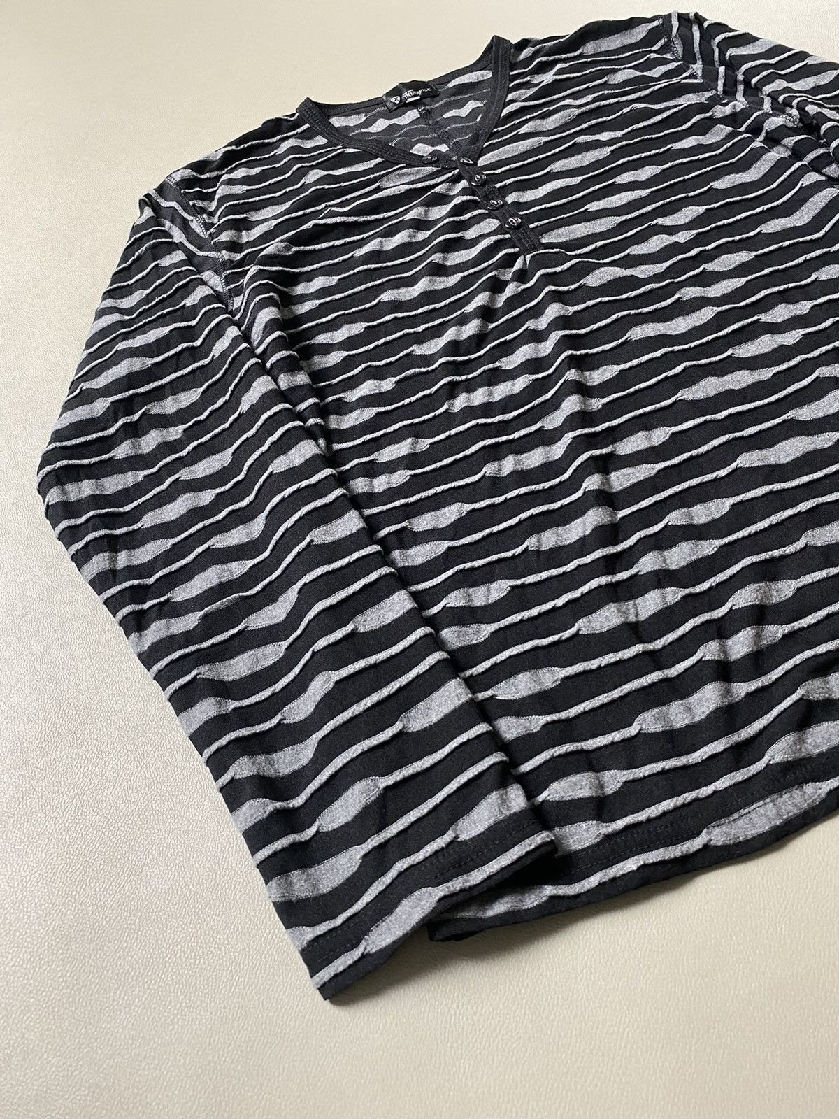 If Six Was Nine × Japanese Brand × Le Grande Bleu (L.G.B.) Tkmixpice Zebra Striped Ruched Longsleeve Size US L / EU 52-54 / 3 - 5 Thumbnail
