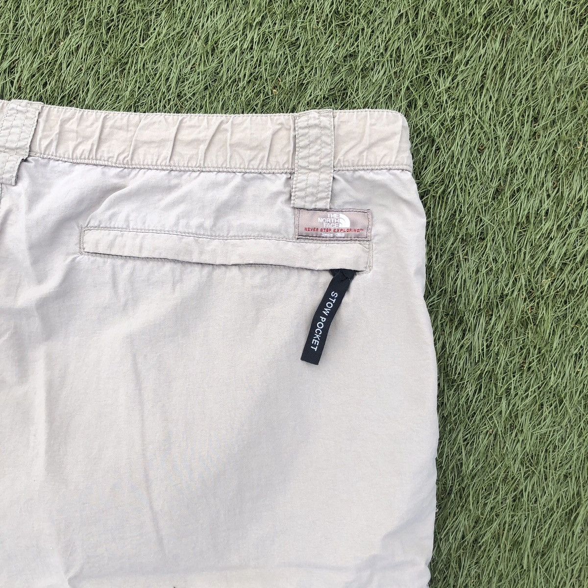 The North Face The north face shorts Size US 40 / EU 56 - 7 Thumbnail