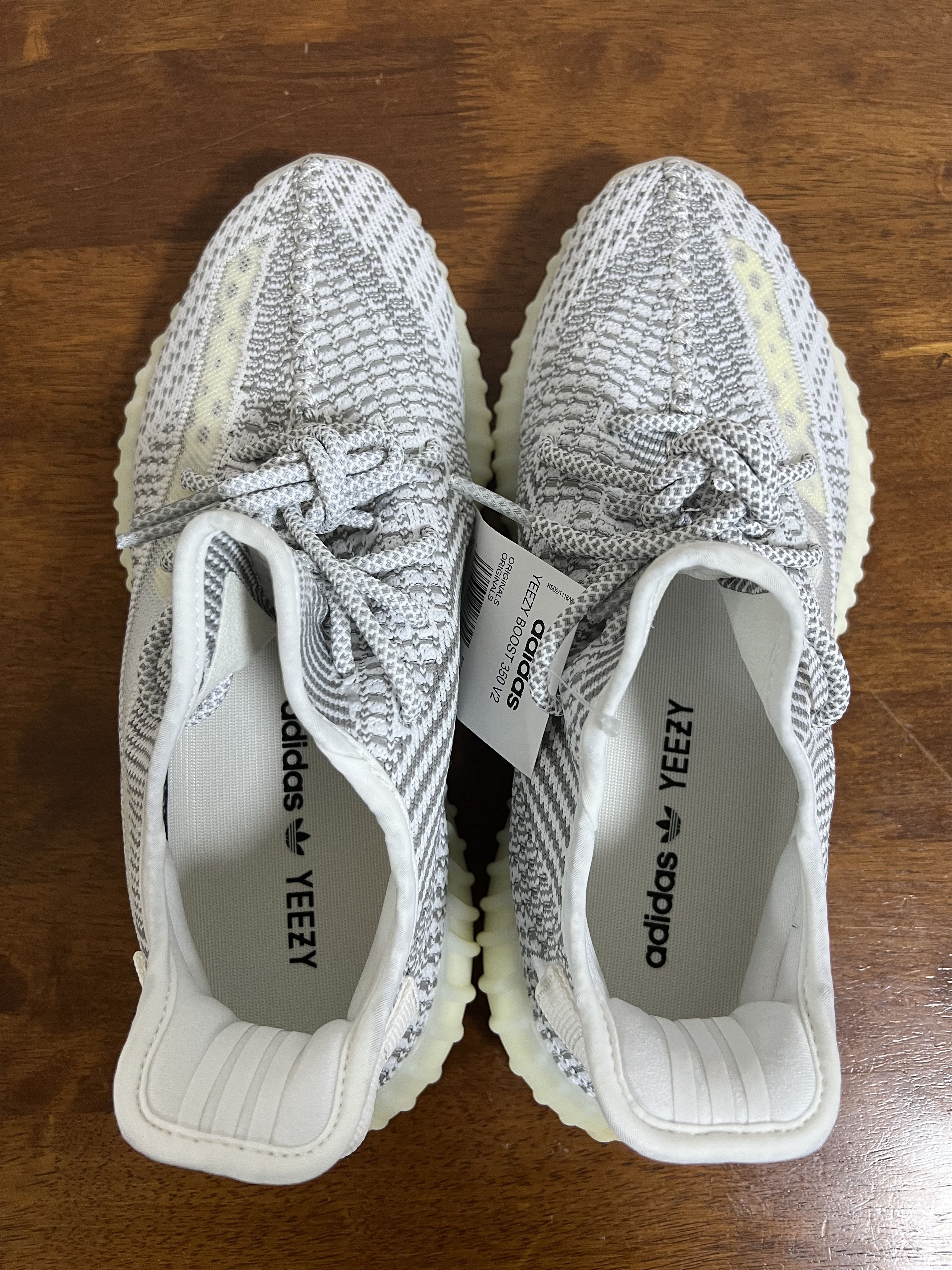 Adidas 💚 Adidas Yeezy Boost 350 V2 Static (Non-Reflective) NEW Size US 9 / EU 42 - 5 Thumbnail