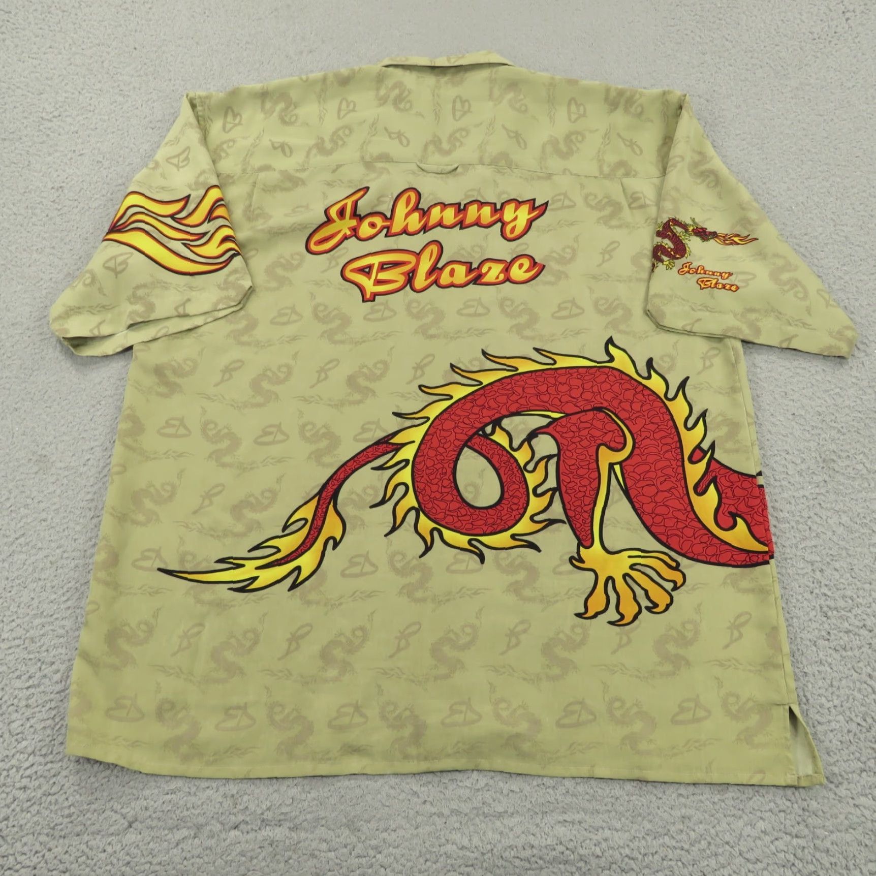 Vintage VINTAGE Johnny Blaze Shirt Mens 2XL Beige Graphic Print 90s Fire Wu Tang Streetwear Button-Up Collared Short Sleeve Size US XXL / EU 58 / 5 - 7 Thumbnail