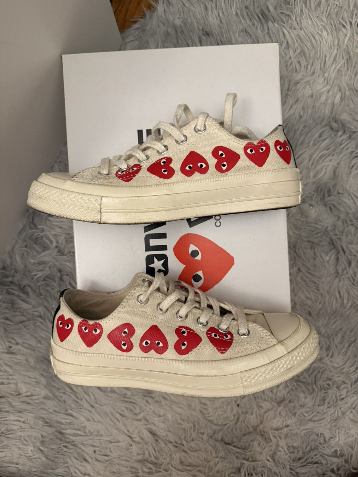 Comme des Garcons PLAY × Converse Comme des Garçons Play x Converse Low Top 'Multi Heart' Size US 5 / EU 37 - 2 Thumbnail