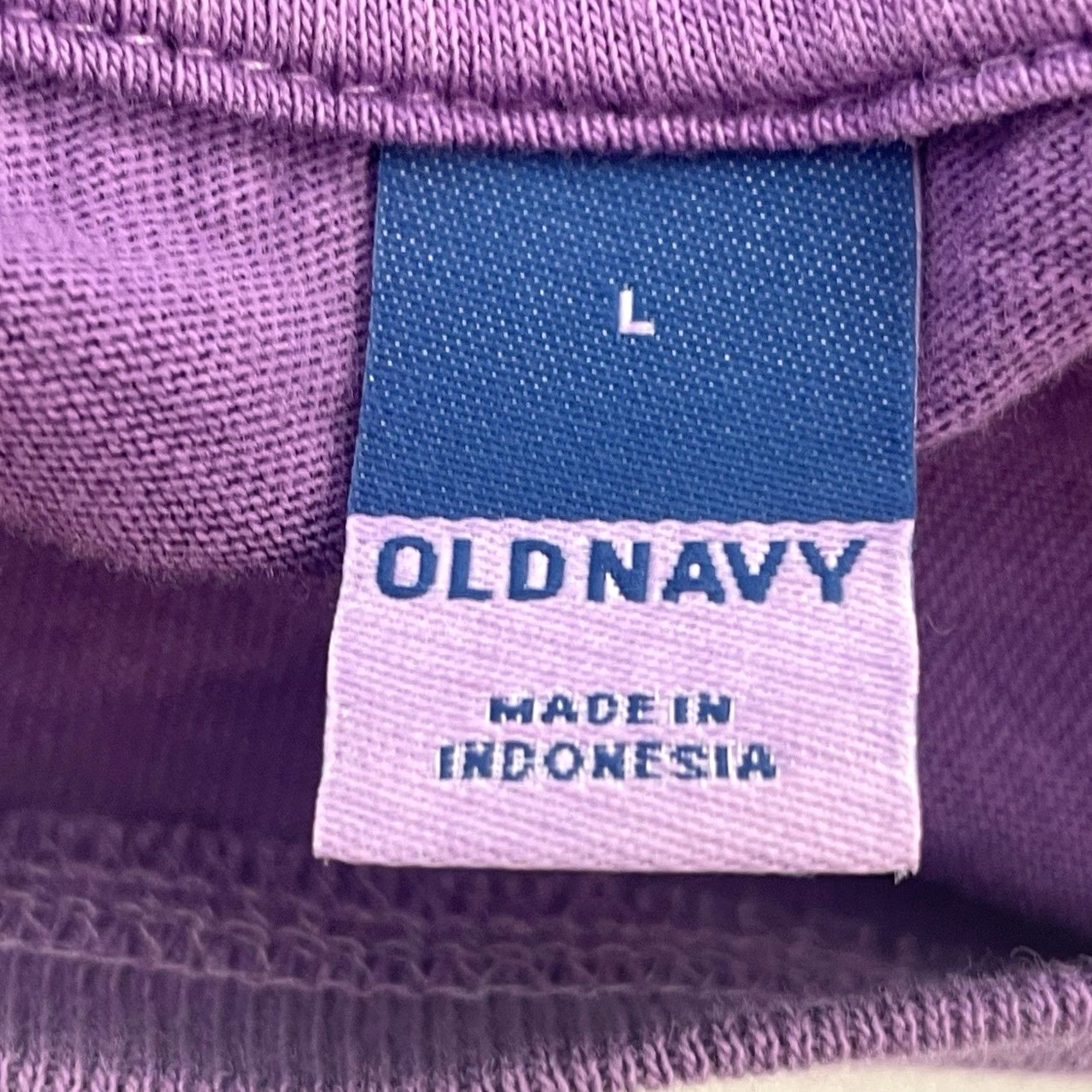 Old Navy VINTAGE? No. Old Navy Long Sleeve Shirt Women L Purple Knit Pullover Wide Neck Side Slits 704755-05 Size L / US 10 / IT 46 - 7 Thumbnail