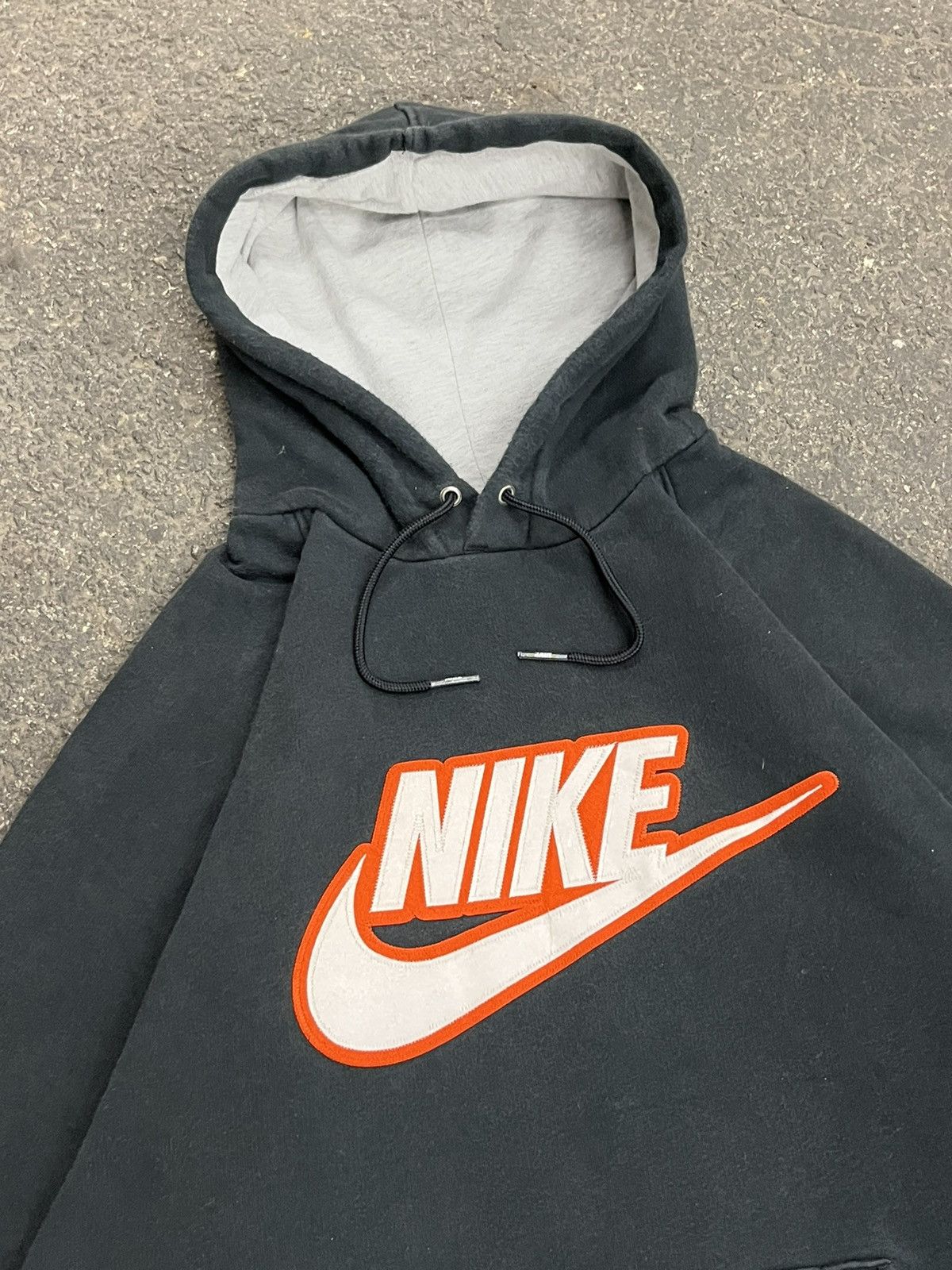 Nike × Vintage Nike y2k spell out center swoosh hoodie rare hype skater Size US XL / EU 56 / 4 - 4 Thumbnail
