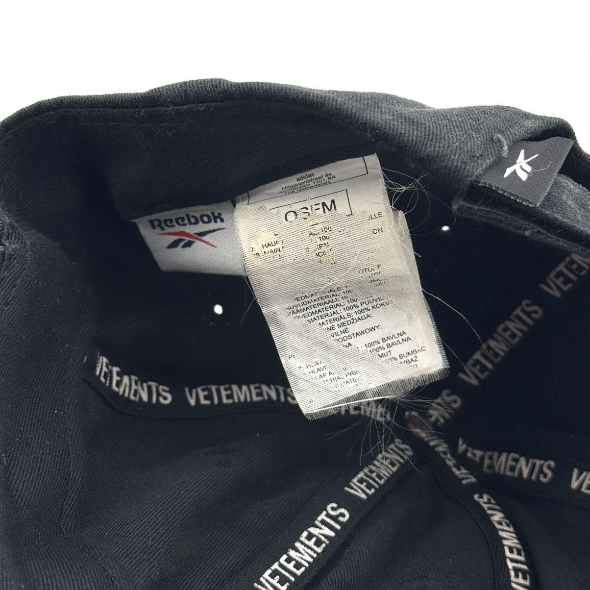 Reebok × Vetements Vetements x Reebok Black Emroidered Logo Cap Adjustable Hat Size ONE SIZE - 5 Thumbnail