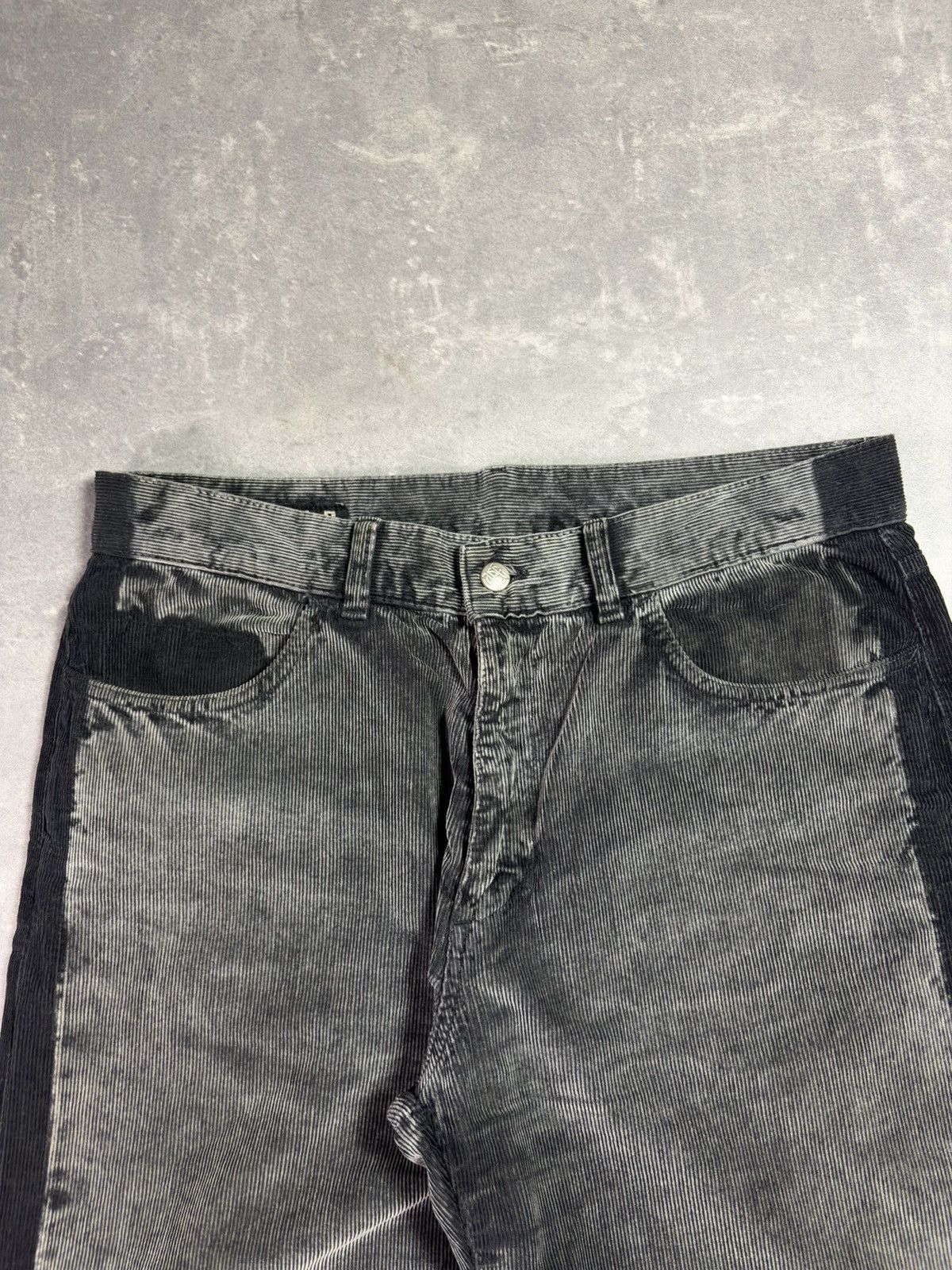 Jean Paul Gaultier Jean Paul Gaultier Corduroy Colorblock Sprayed Pants 36 Size US 36 / EU 52 - 6 Thumbnail