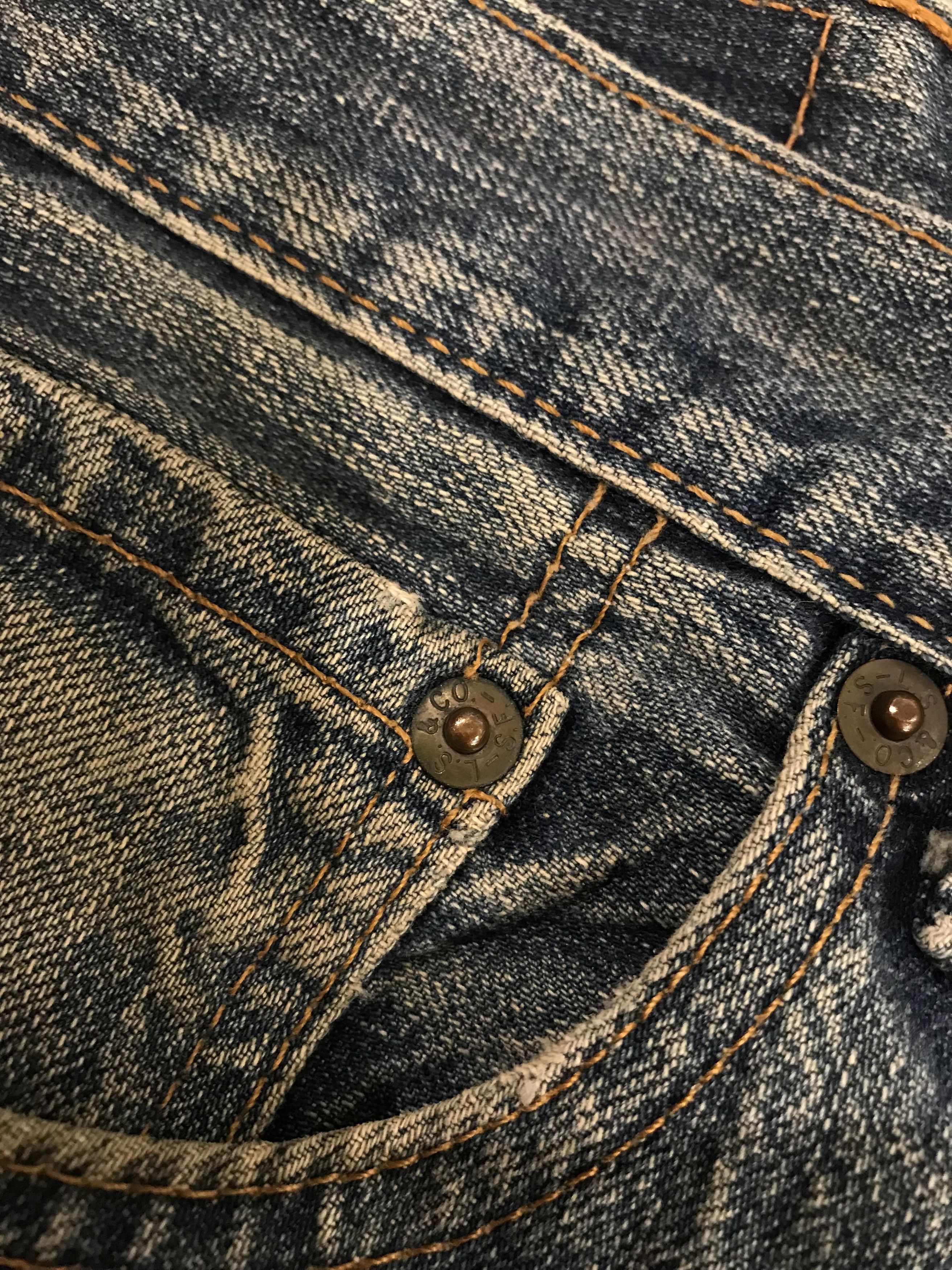 Levi's LEVIS 501 JAPAN DISTRESSED THRASHED RIPPED DENIM JEANS Size US 32 / EU 48 - 6 Thumbnail