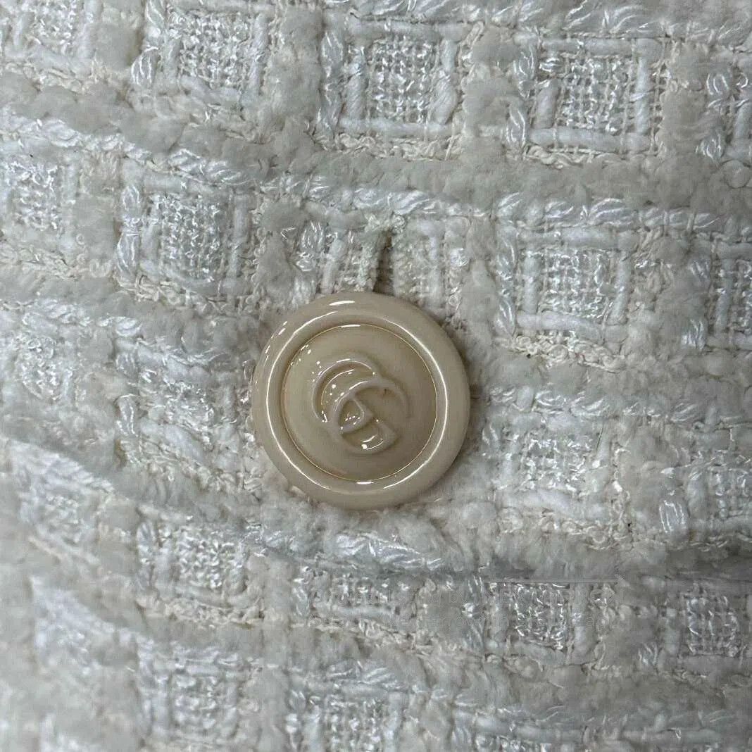 Gucci Gucci Ivory Lapel Tweed Jacket. Size M / US 6-8 / IT 42-44 - 4 Thumbnail