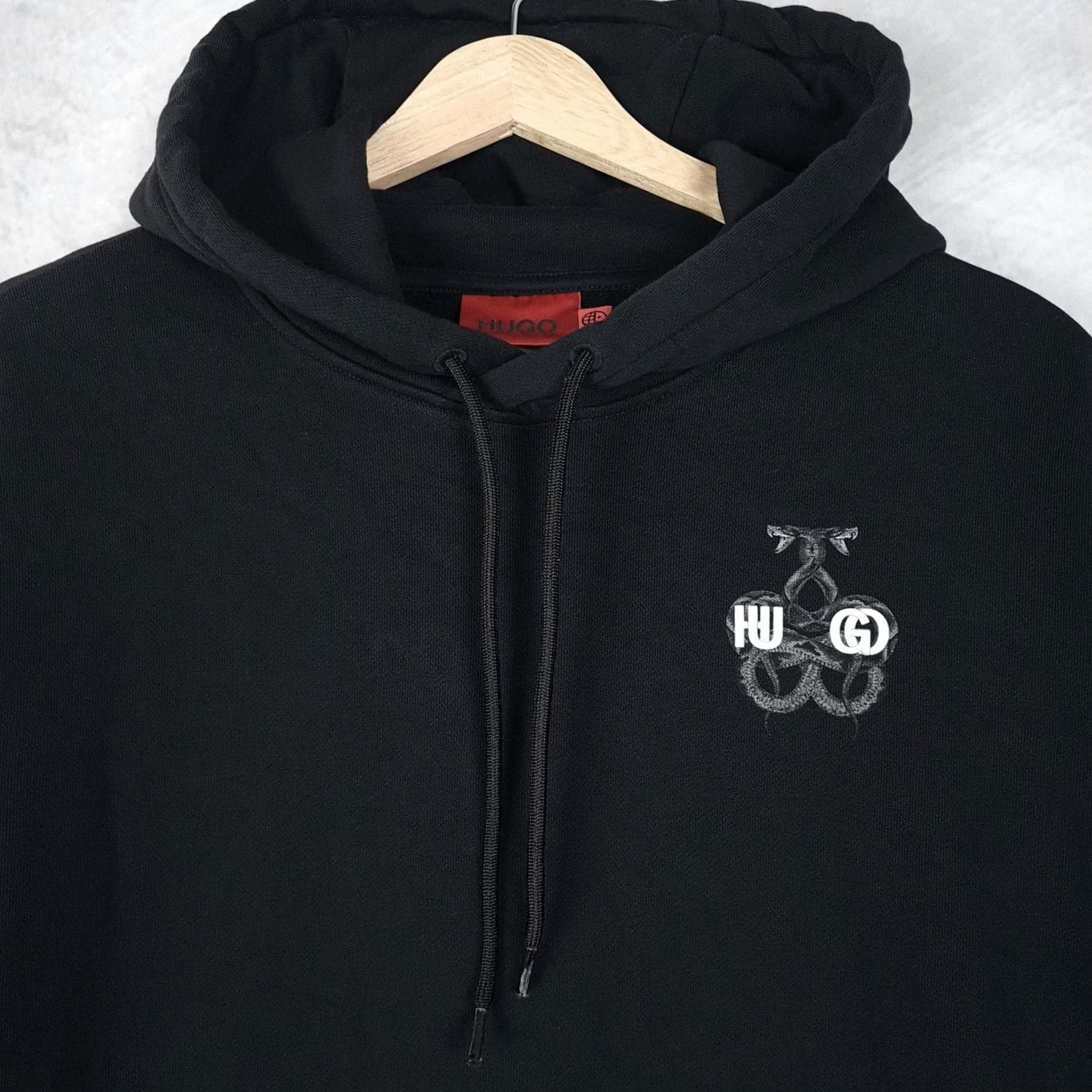 Hugo Boss Hugo Boss Hoodie Mens Small Black Snake Graphic Back Hit Pullover Sweatshirt Size US S / EU 44-46 / 1 - 3 Thumbnail