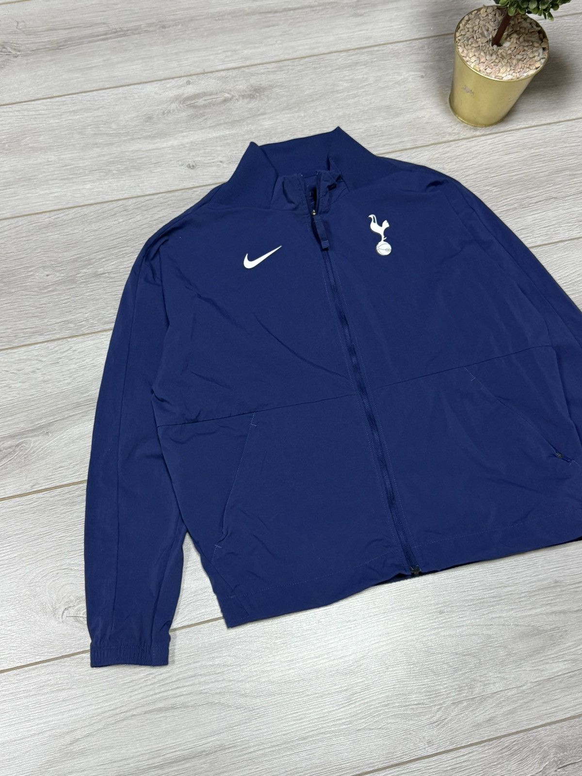 Nike Nike Tottenham vintage soccer track jacket windbreaker nylon Size US S / EU 44-46 / 1 - 4 Thumbnail