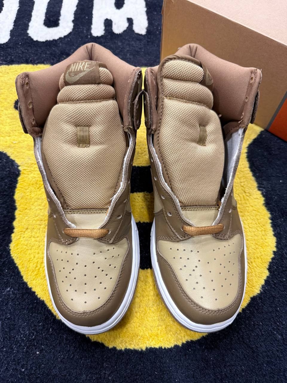 Nike Nike Dunk High Hay Maple Taupe (2003) 304717-222 Size US 9 / EU 42 - 4 Thumbnail