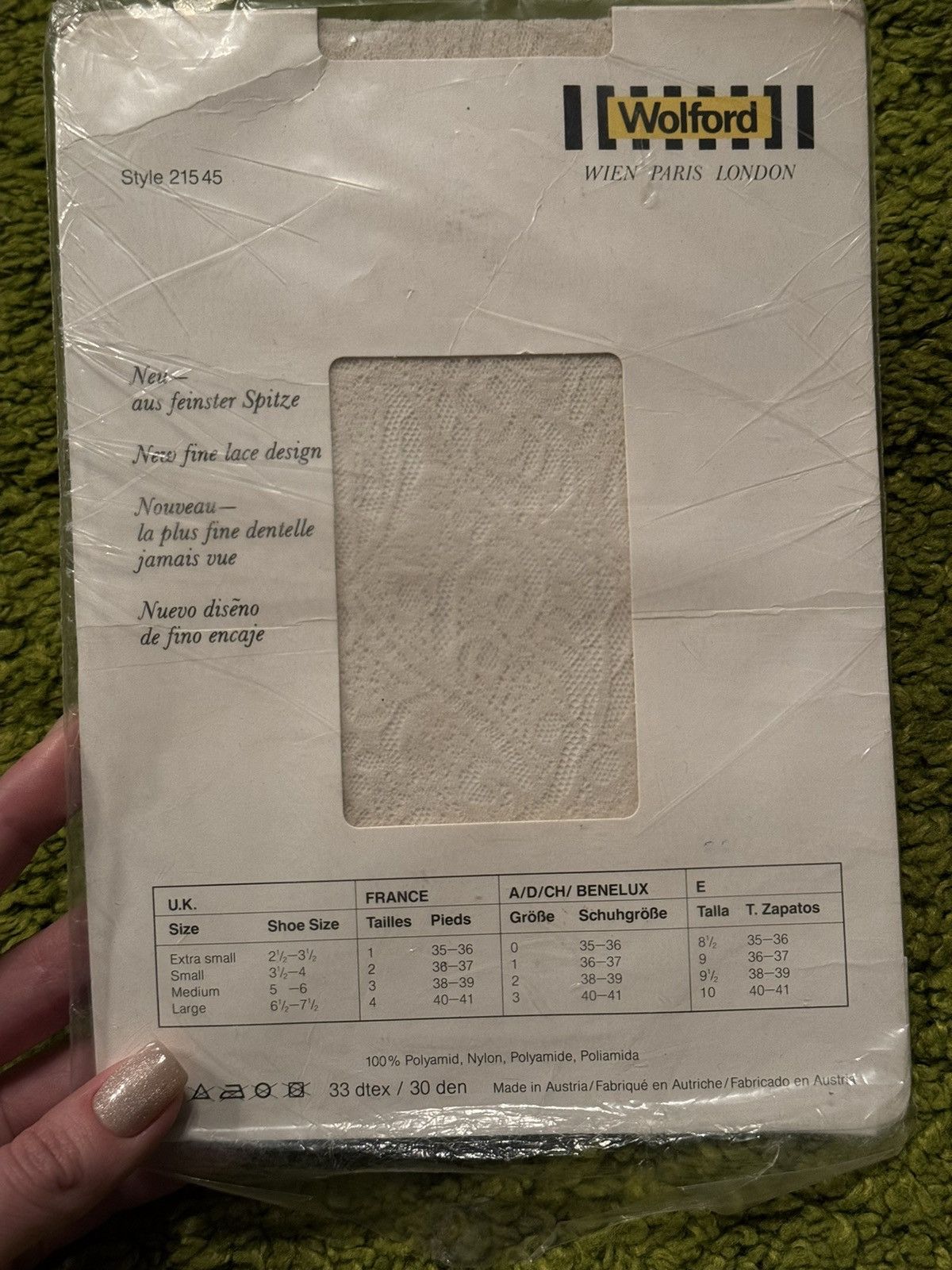 Designer × Wolford Wolford NWT avant garde stockings white Size ONE SIZE - 3 Thumbnail