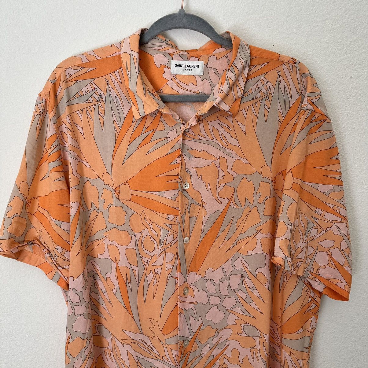 Saint Laurent Paris Saint Laurent 2019 Floral Print Shirt Size US L / EU 52-54 / 3 - 3 Thumbnail