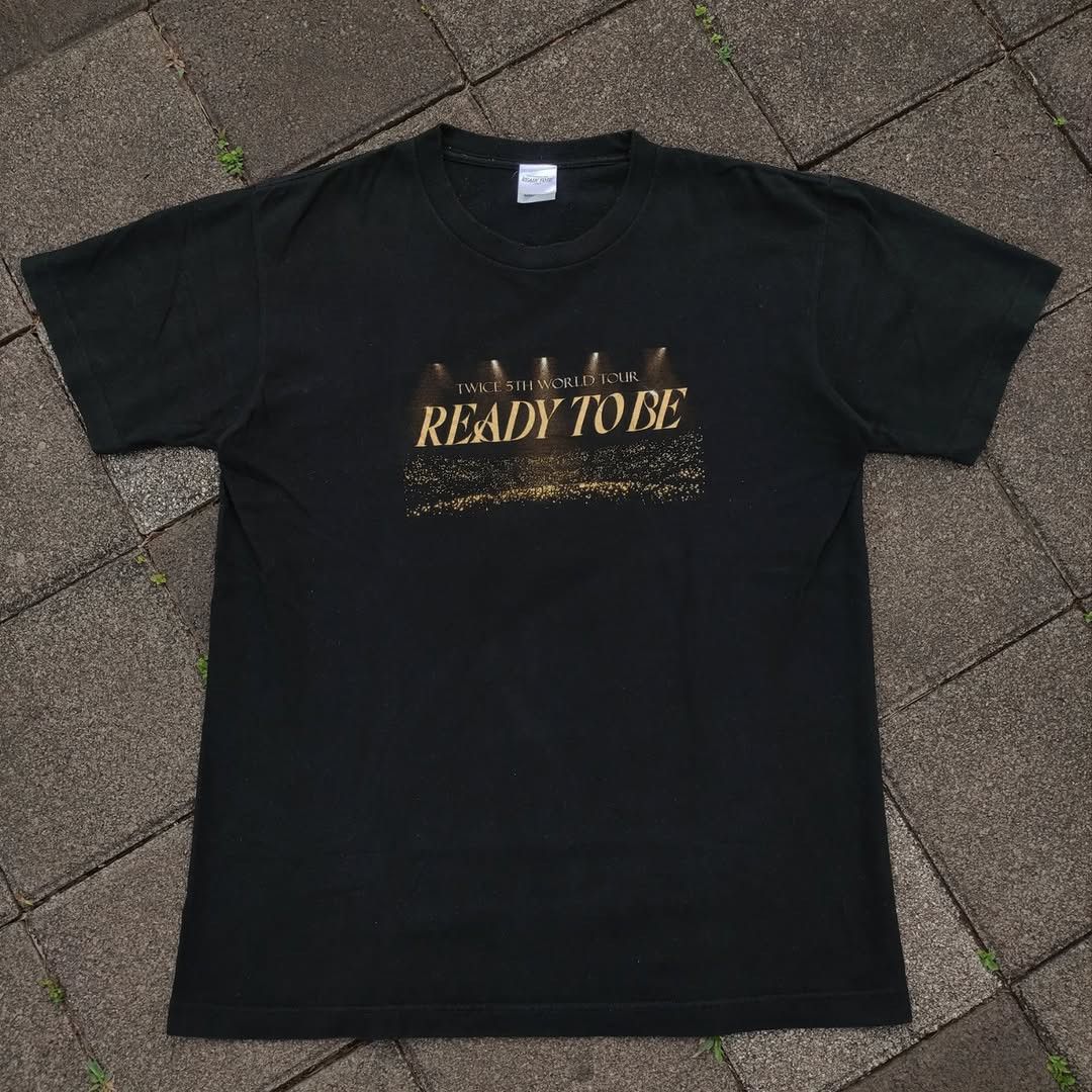 Band Tees TWICE Kpop Ready to Be World Tour 2023 Tee Size US M / EU 48-50 / 2 - 1 Thumbnail