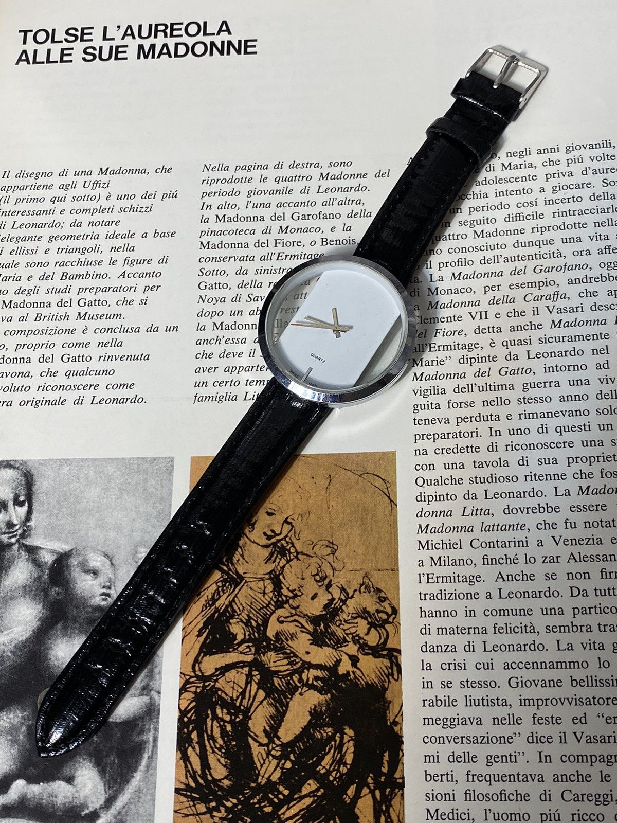 Jewelry Swiss Quartz Watch Minimalist Design Style Size ONE SIZE - 5 Thumbnail