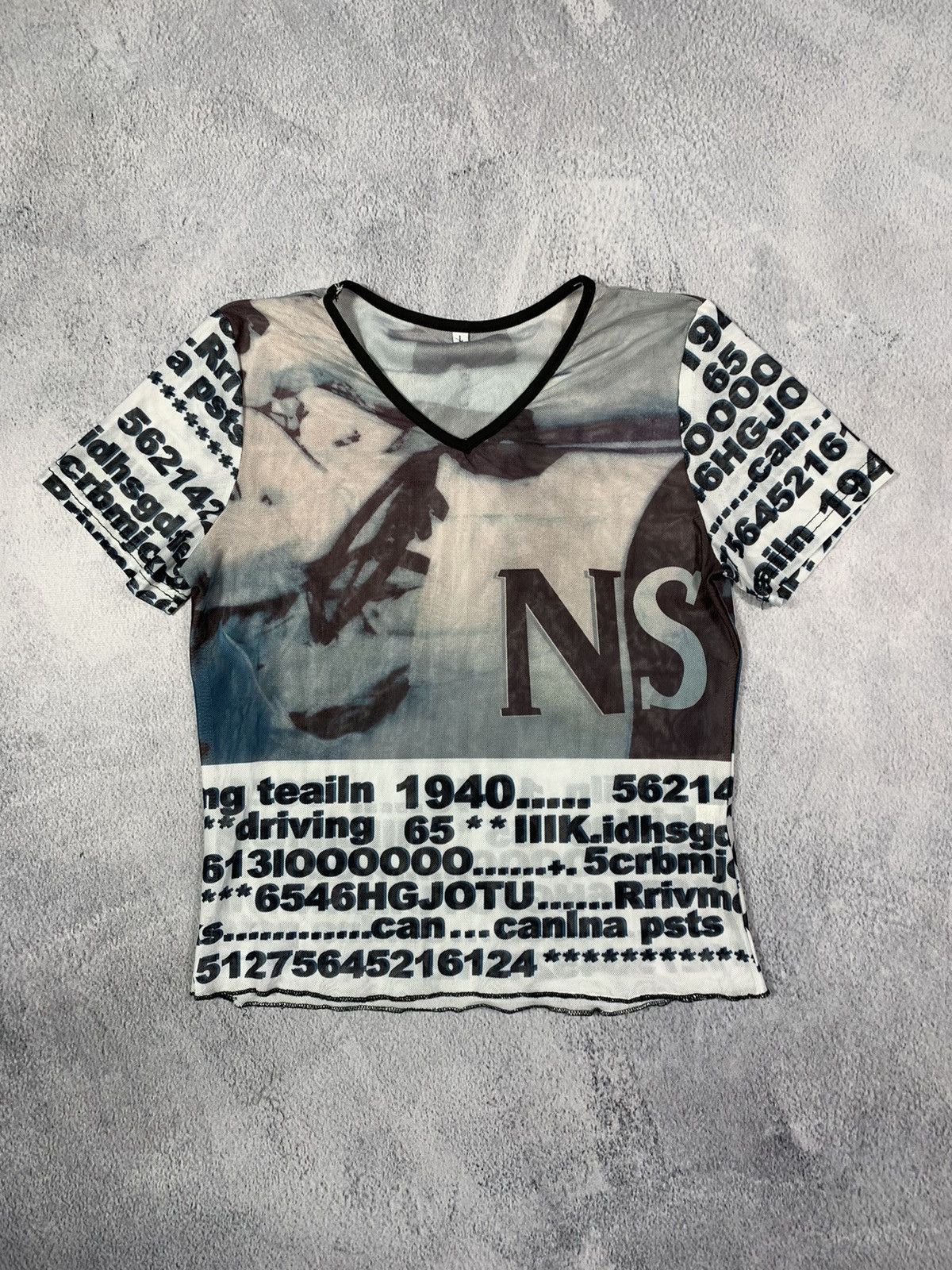 Vintage Vintage Y2K style all over mesh tee Japanese size L Size L / US 10 / IT 46 - 1 Thumbnail