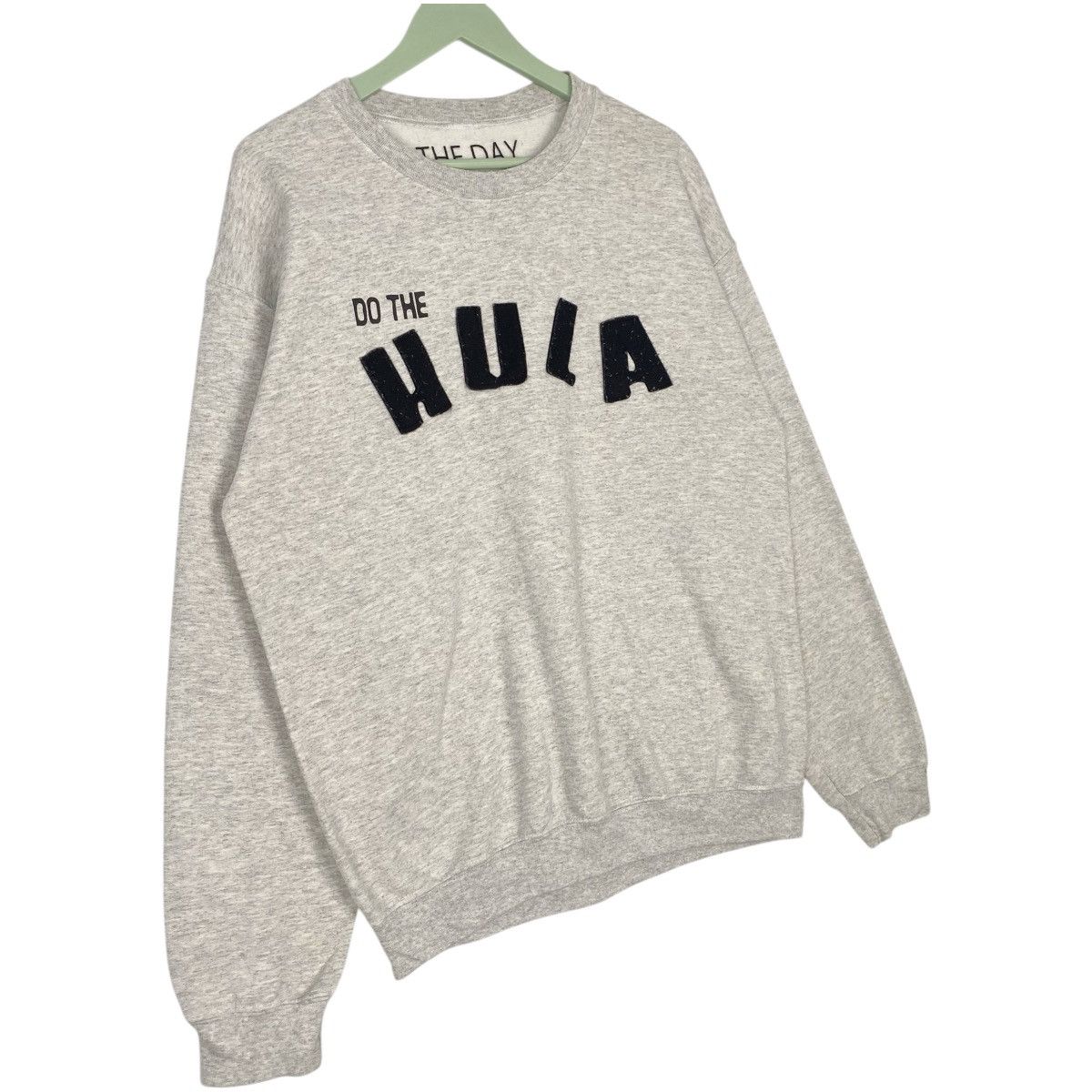 Vintage Vintage Do The Hula Sweatshirt Crewneck Grey Pullover Size M Size M / US 6-8 / IT 42-44 - 3 Thumbnail