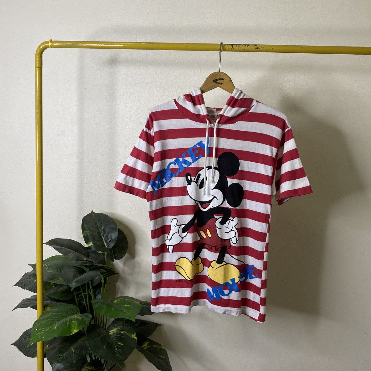 Mickey Mouse Vintage 1990s Walt Disney Company Mickey Mouse Hooded Tee Size US S / EU 44-46 / 1 - 1 Thumbnail
