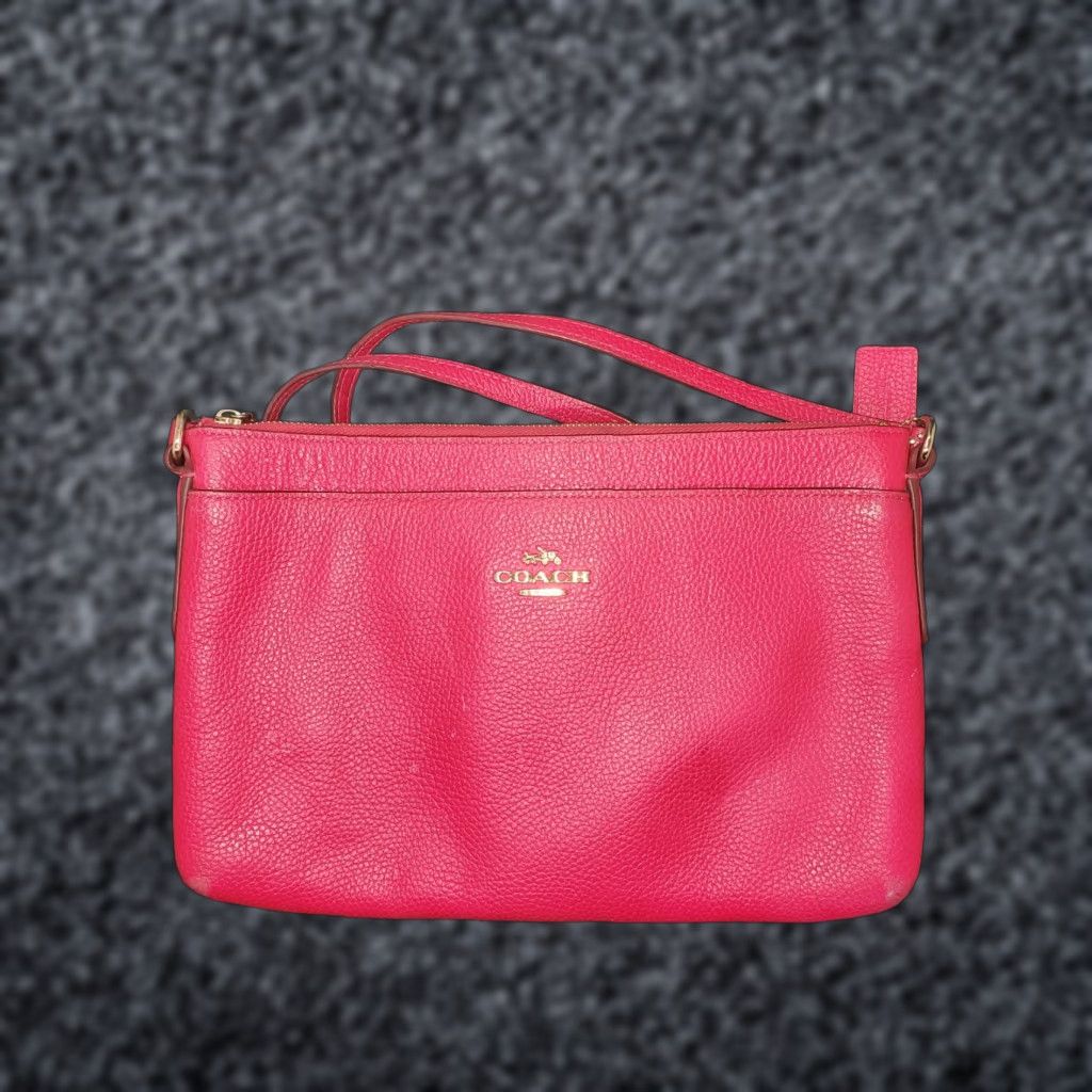 Coach VINTAGE Coach Signature Crossgrain Leather Crossbody Fuschia Pink Purse F57788 Size ONE SIZE - 1 Thumbnail