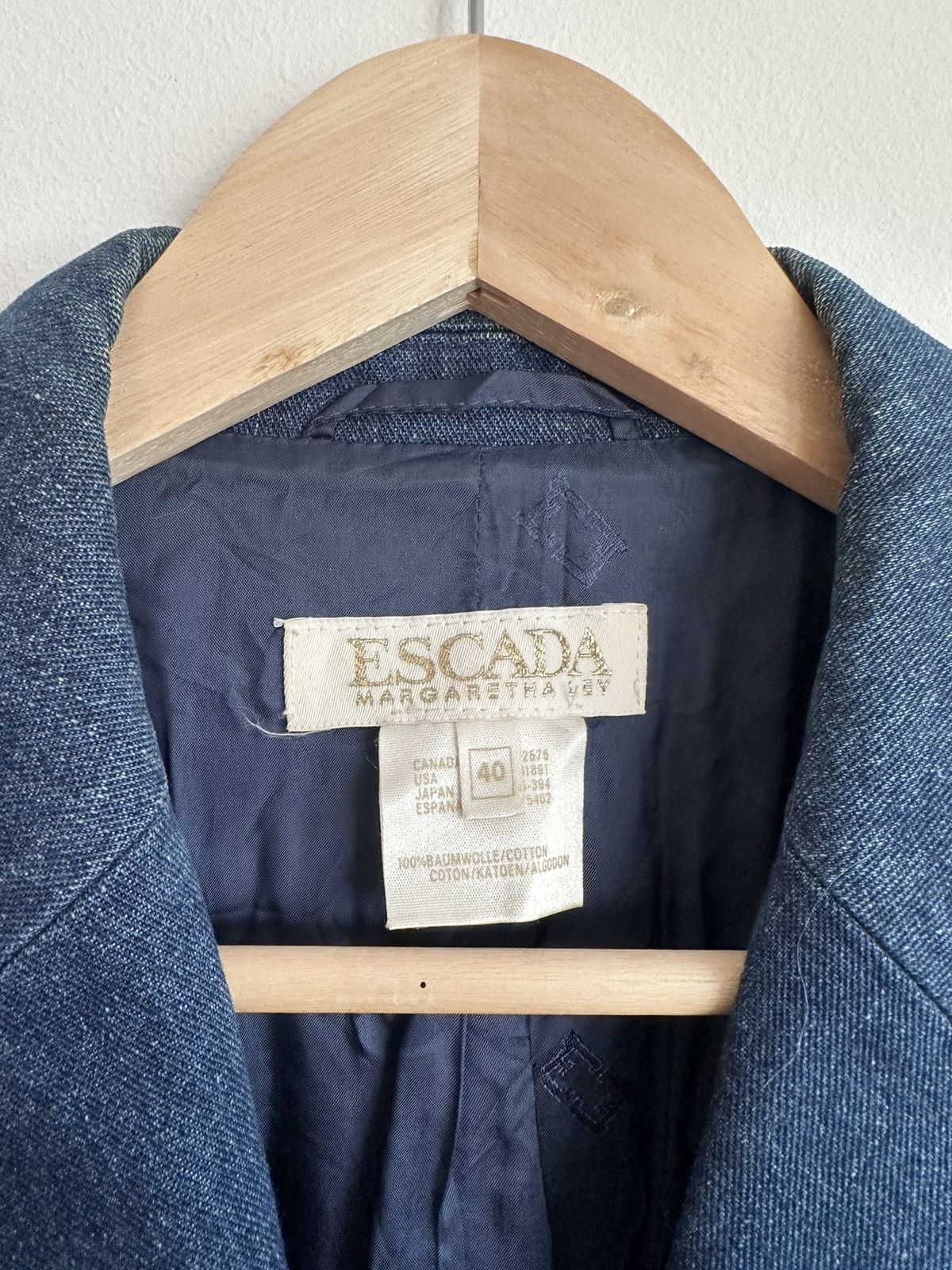 Designer × Escada × Vintage Escada Denim blazer luxury Designer vintage Size S / US 4 / IT 40 - 2 Thumbnail