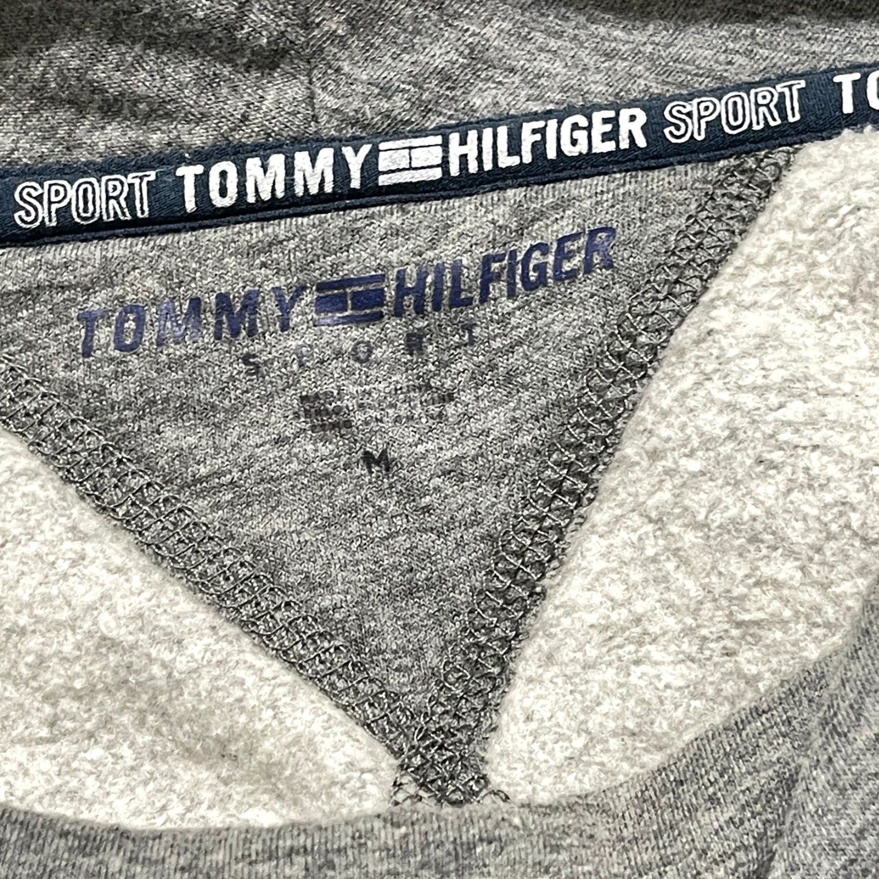 Tommy Hilfiger Tommy Hilfiger Sweatshirt Womens Size M Gray Long Sleeve Cowl Neck Preppy STAIN Size M / US 6-8 / IT 42-44 - 4 Thumbnail