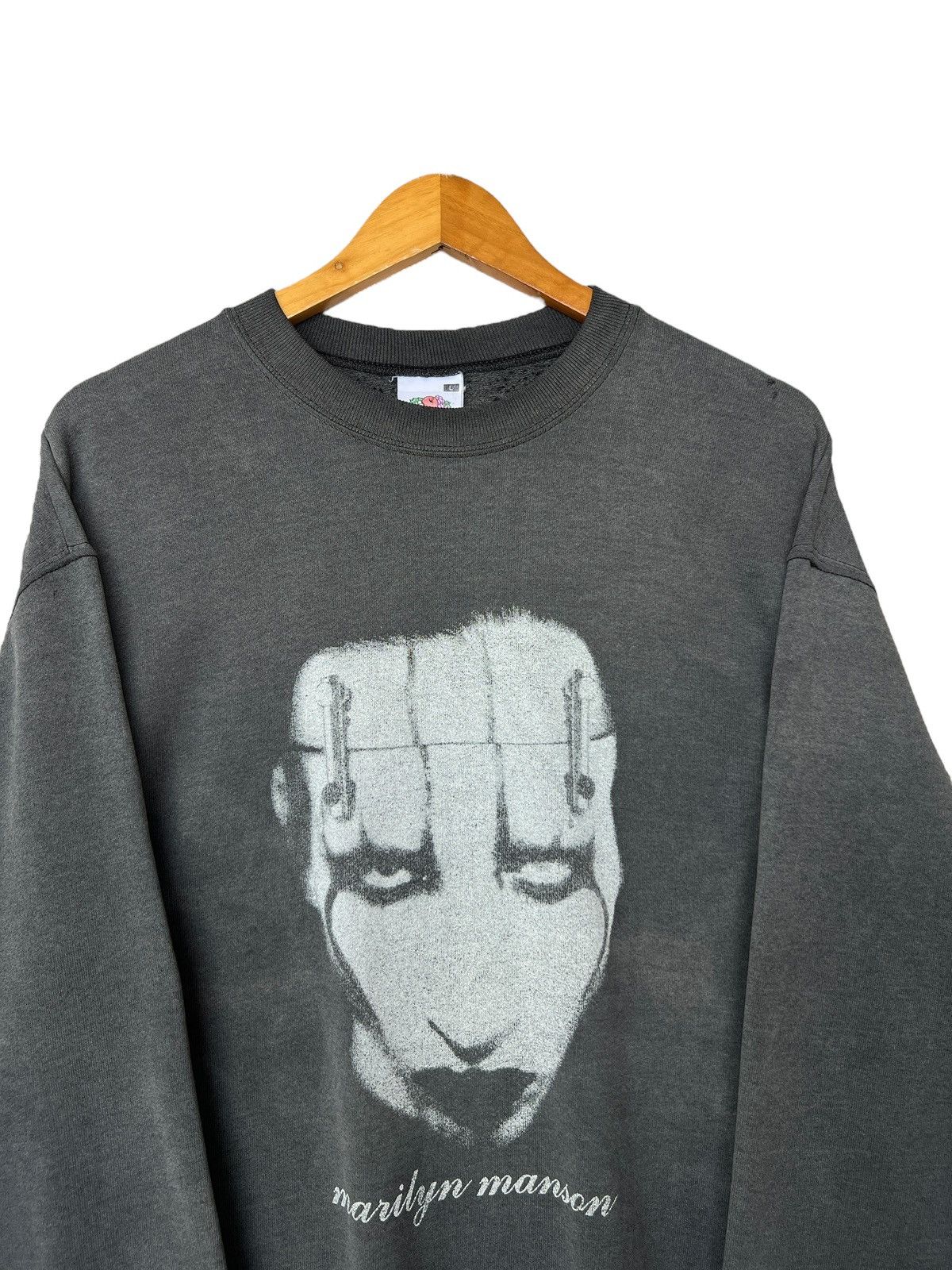 Band Tees Vintage Marilyn Manson Distressed Sunfaded Black Sweatshirt Size US L / EU 52-54 / 3 - 4 Thumbnail