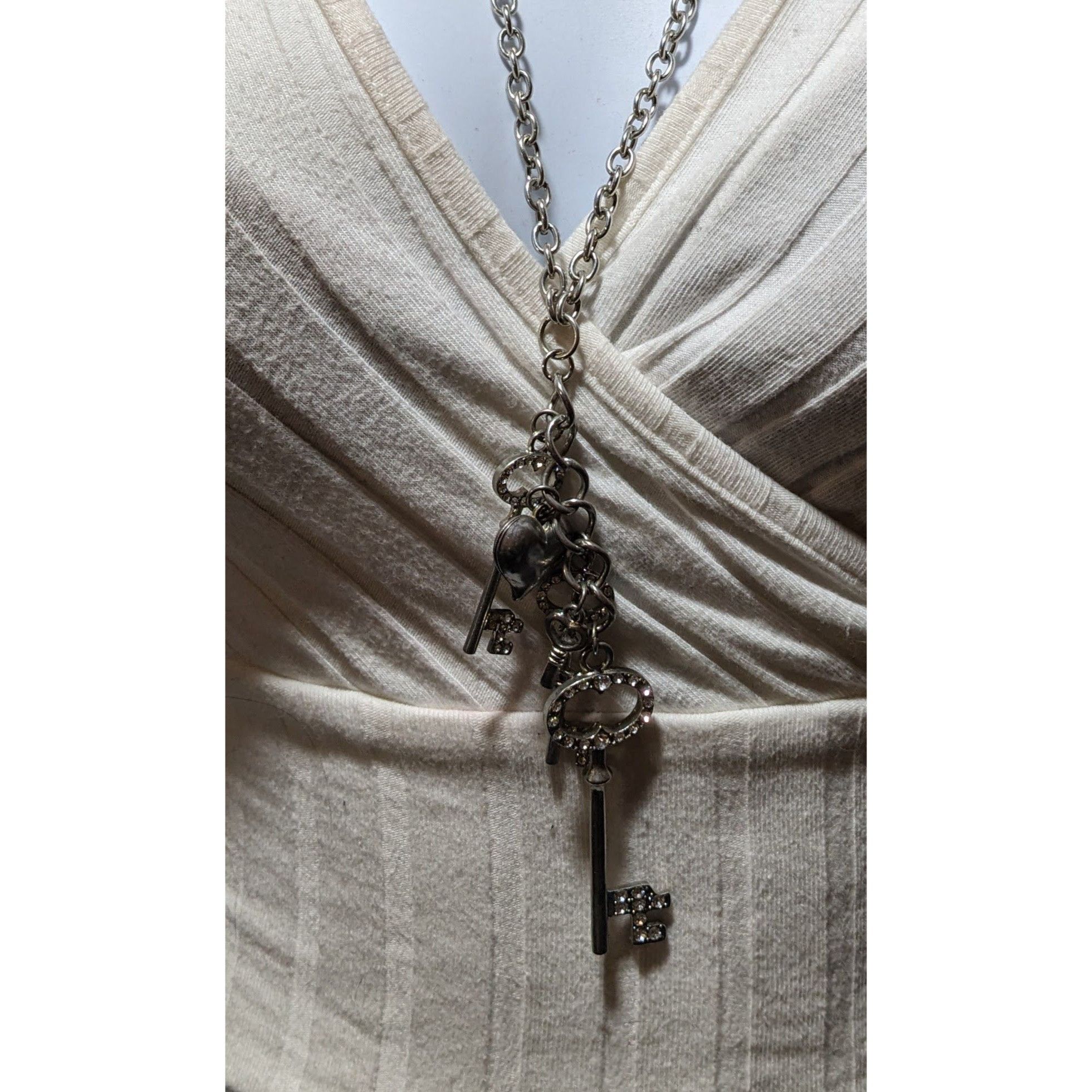 Other Silver Rhinestone Key Charm Cluster Necklace Size ONE SIZE - 6 Thumbnail