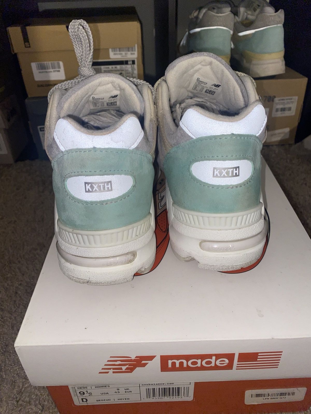 Kith × New Balance New Balance 990v2 Kith Cyclades Size US 9.5 / EU 42-43 - 4 Thumbnail