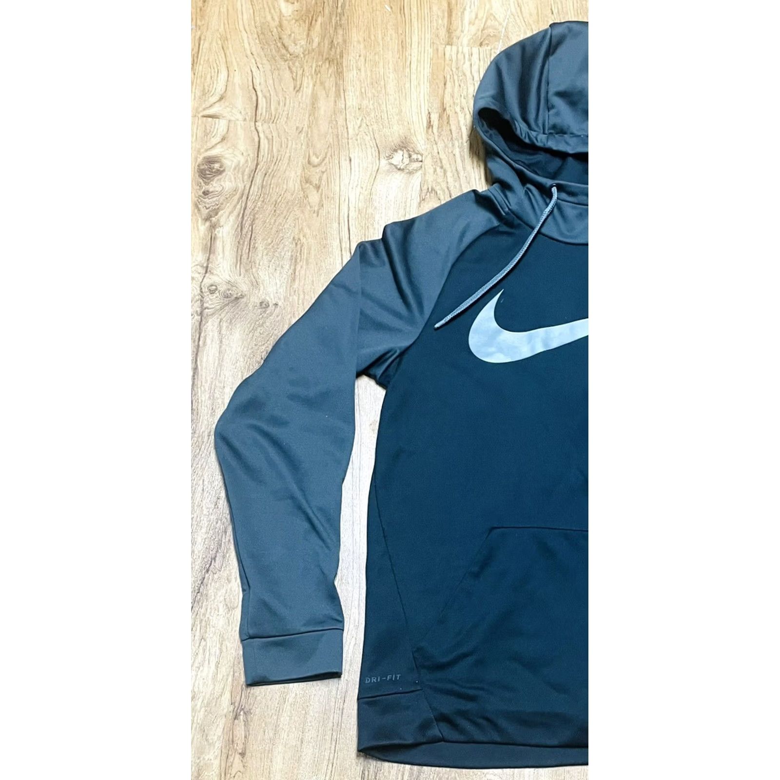 Nike Nike Dri-Fit Pullover Hoodie Women’s Black & Gray Size S Sweatshirt Regular Long Sleeve Size S / US 4 / IT 40 - 3 Thumbnail