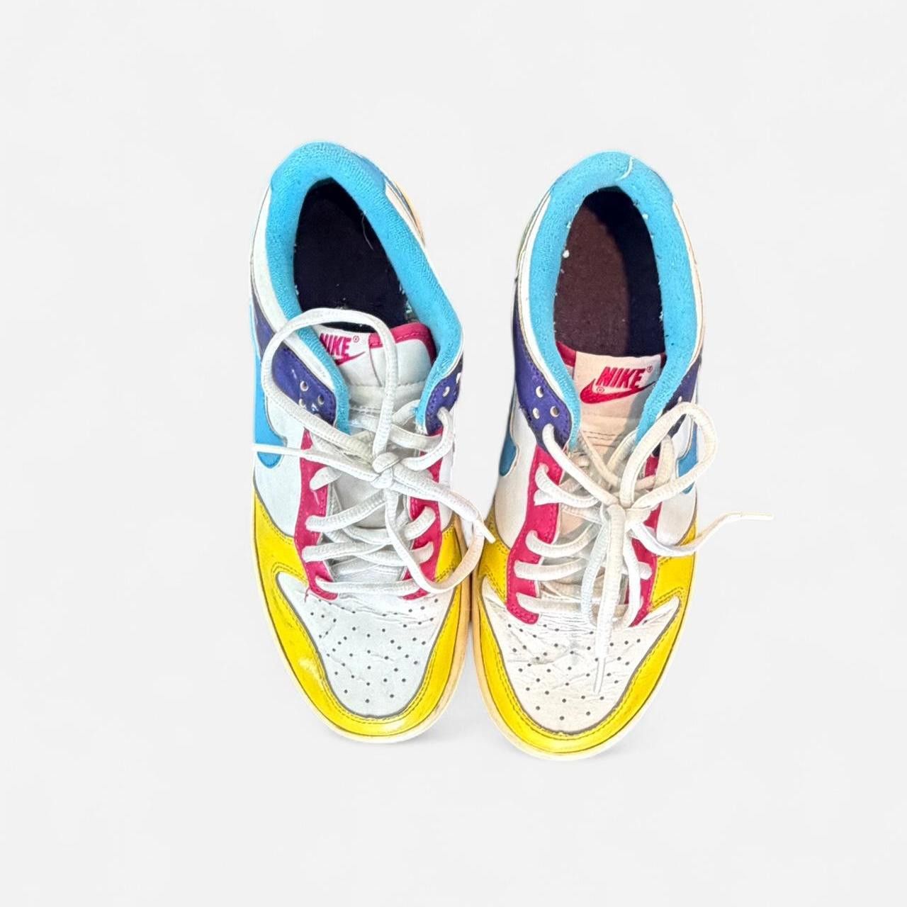 Nike Nike Women's multi Trainers Size ONE SIZE - 2 Thumbnail