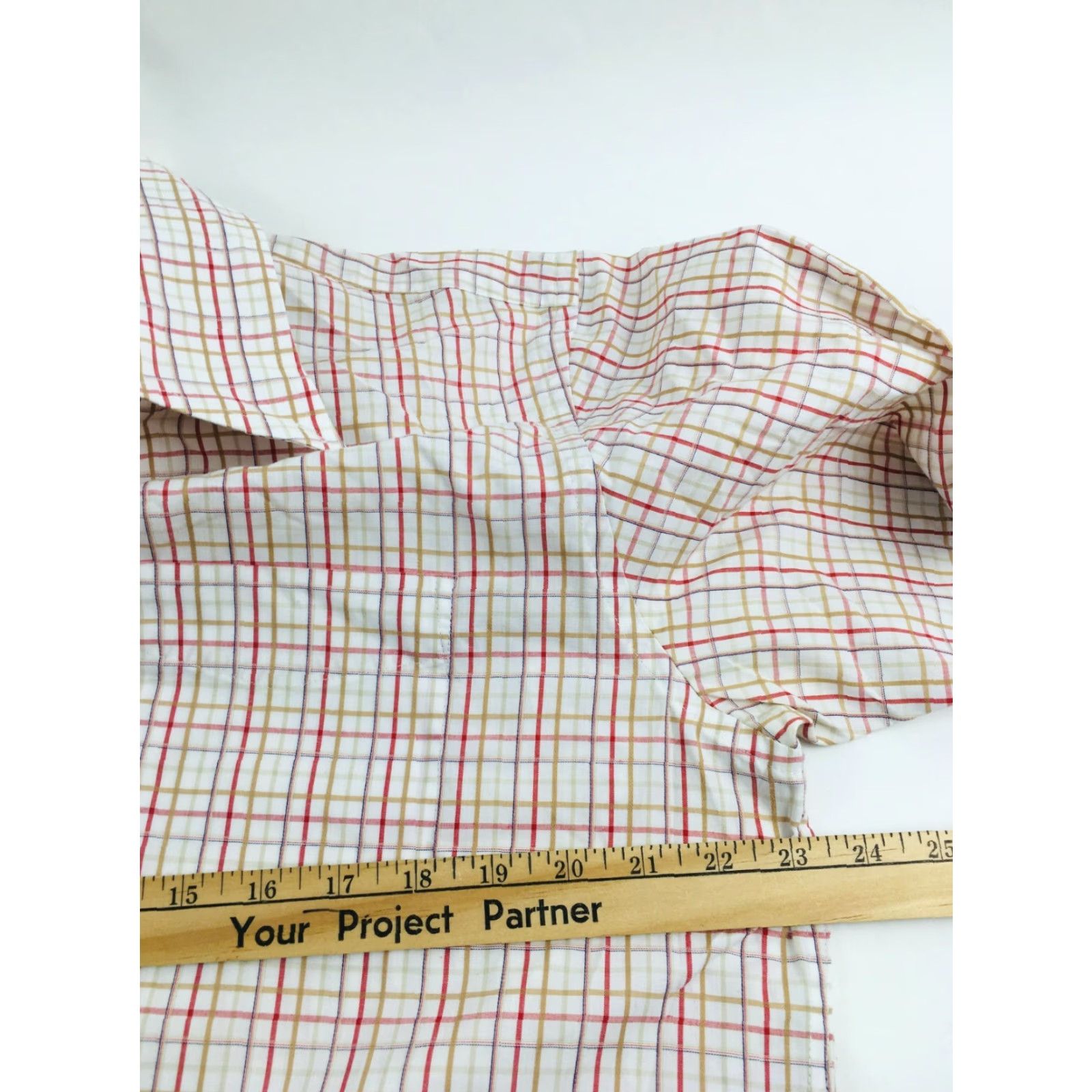 Dockers Dockers Shirt Men's Size L Button Up Short Sleeve No Wrinkles Check Plaid Size US L / EU 52-54 / 3 - 3 Thumbnail