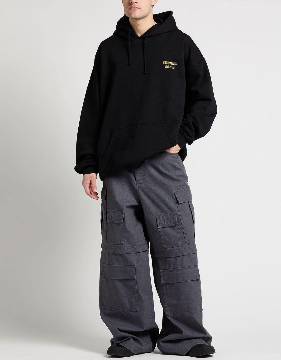 Ambush Design $1k Multi-pocket, wide-leg cotton cargo pants, Large, Italy Size US 34 / EU 50 - 1 Thumbnail
