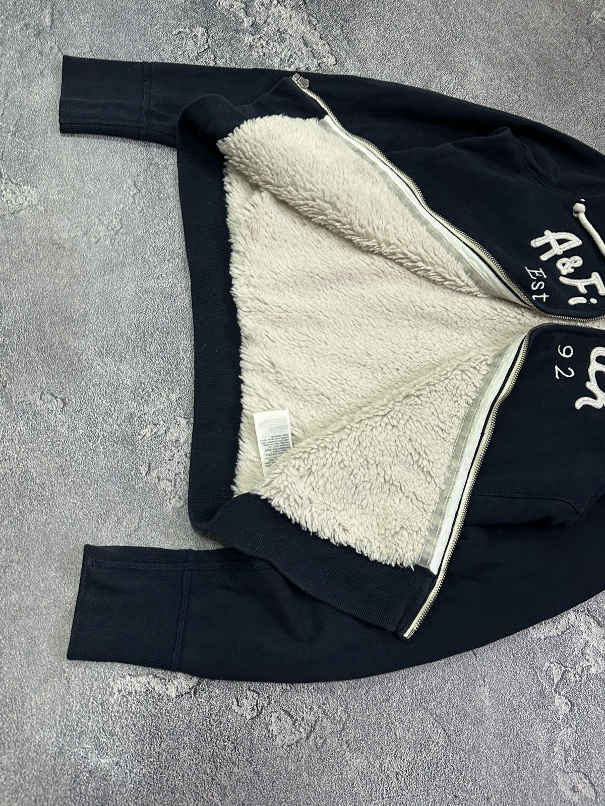 Abercrombie & Fitch Vintage Abercrombie Faux Fur Logo Zip Hoodie Y2K LGB Syle Size M / US 6-8 / IT 42-44 - 2 Thumbnail