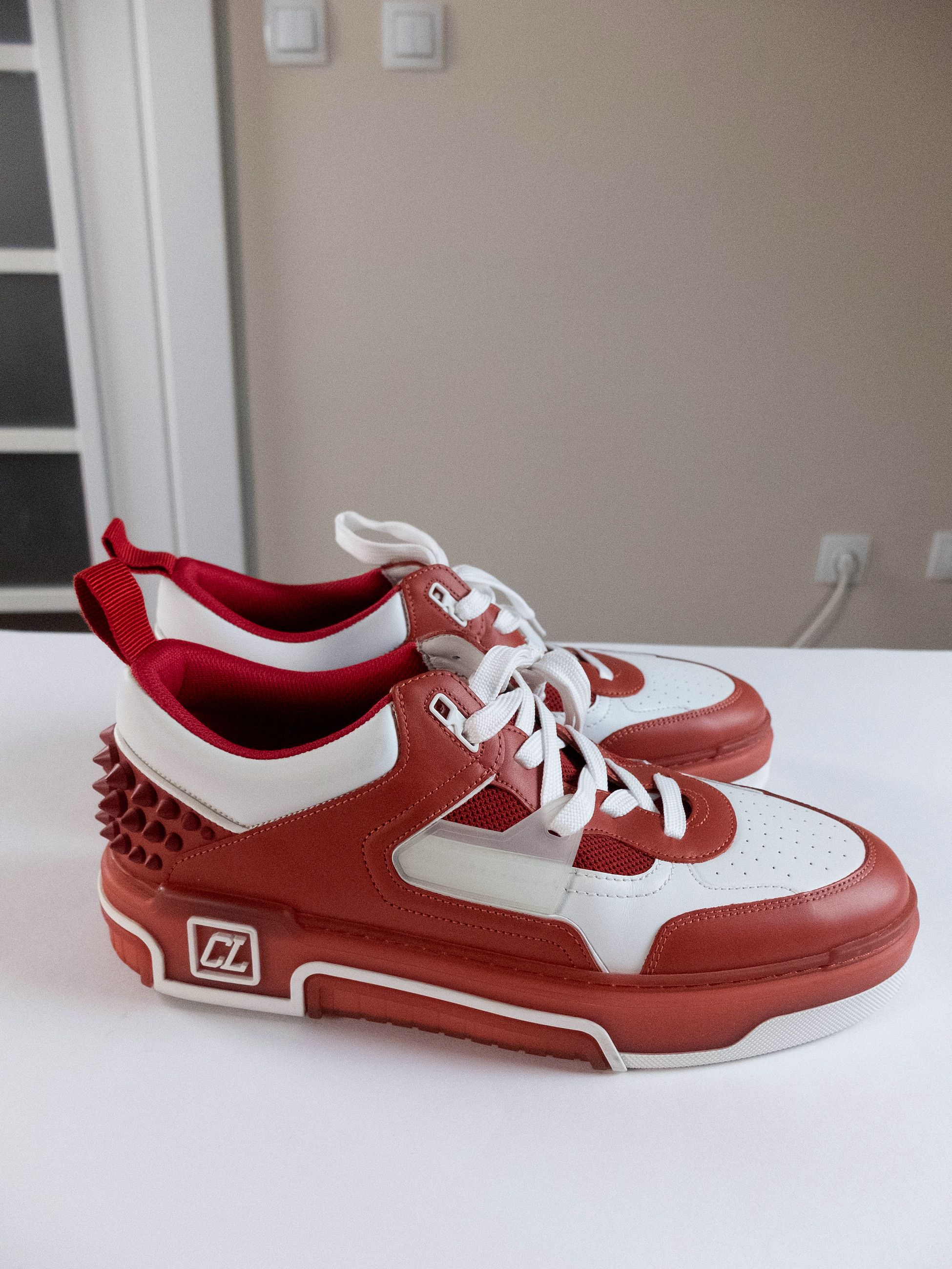 Christian Louboutin CHRISTIAN LOUBOUTIN Astroloubi white red leather sneakers 44 Size US 11 / EU 44 - 4 Thumbnail