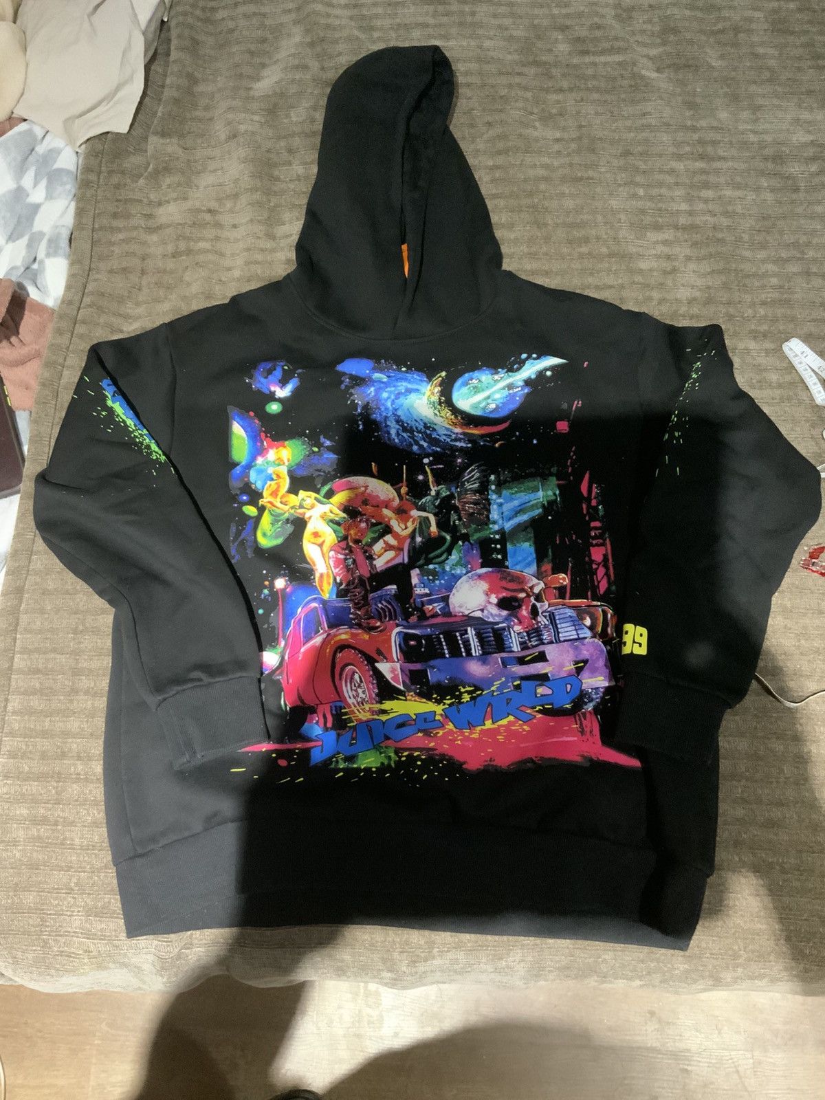 999 Club × Vlone VLONE X JUICE WORLD BLACK HOODIE COLLAB Size US L / EU 52-54 / 3 - 1 Thumbnail