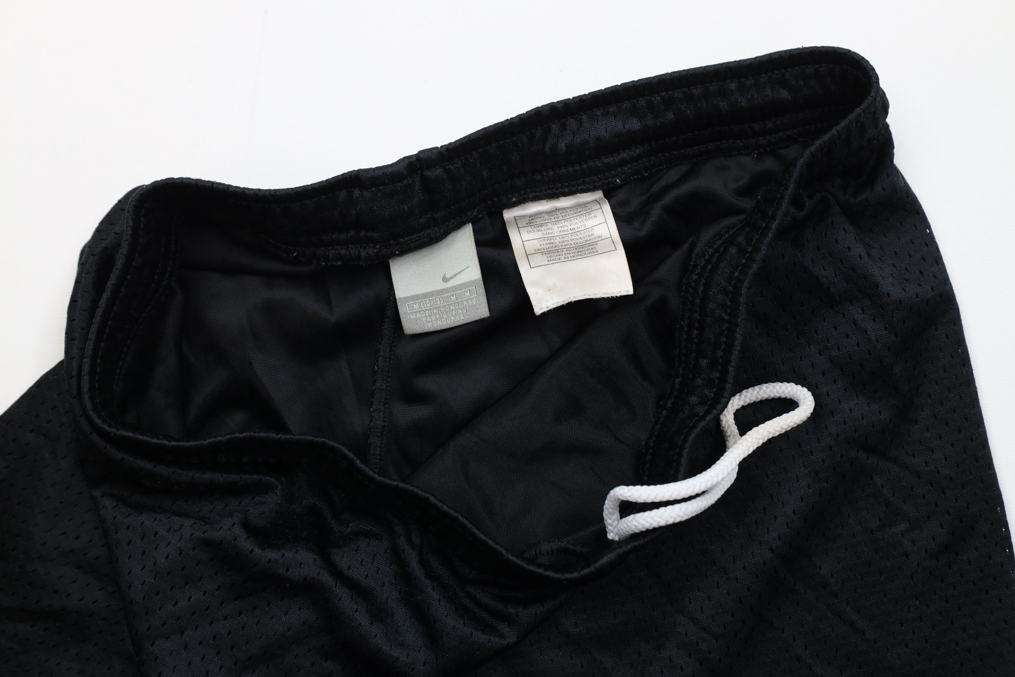 Nike Vintage Y2K Nike Scott Mini Swoosh Shorts Black Babydoll Size 28" / US 6 / IT 42 - 7 Thumbnail
