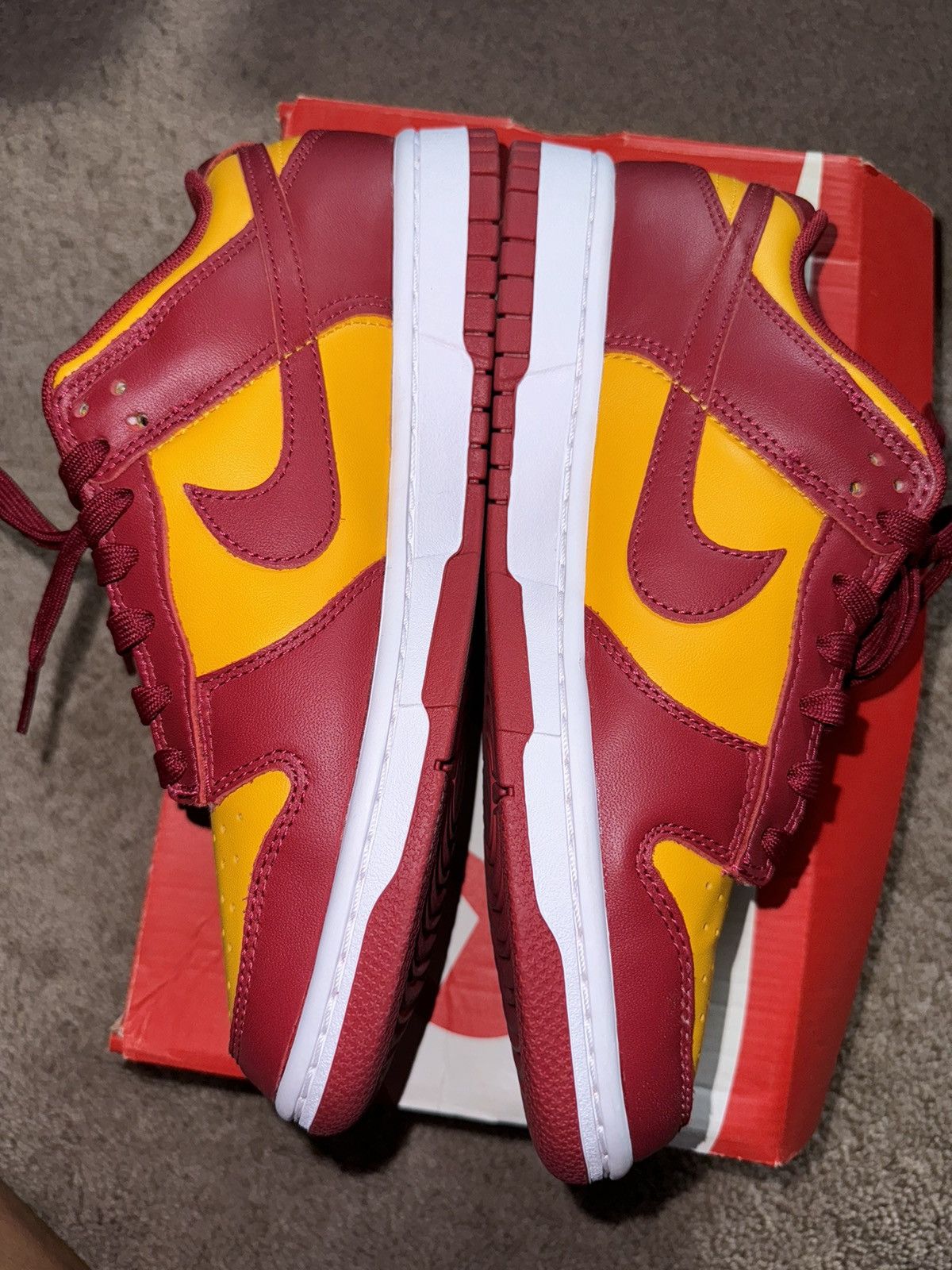 Nike Nike dunk Midas gold Size US 8 / EU 41 - 2 Thumbnail
