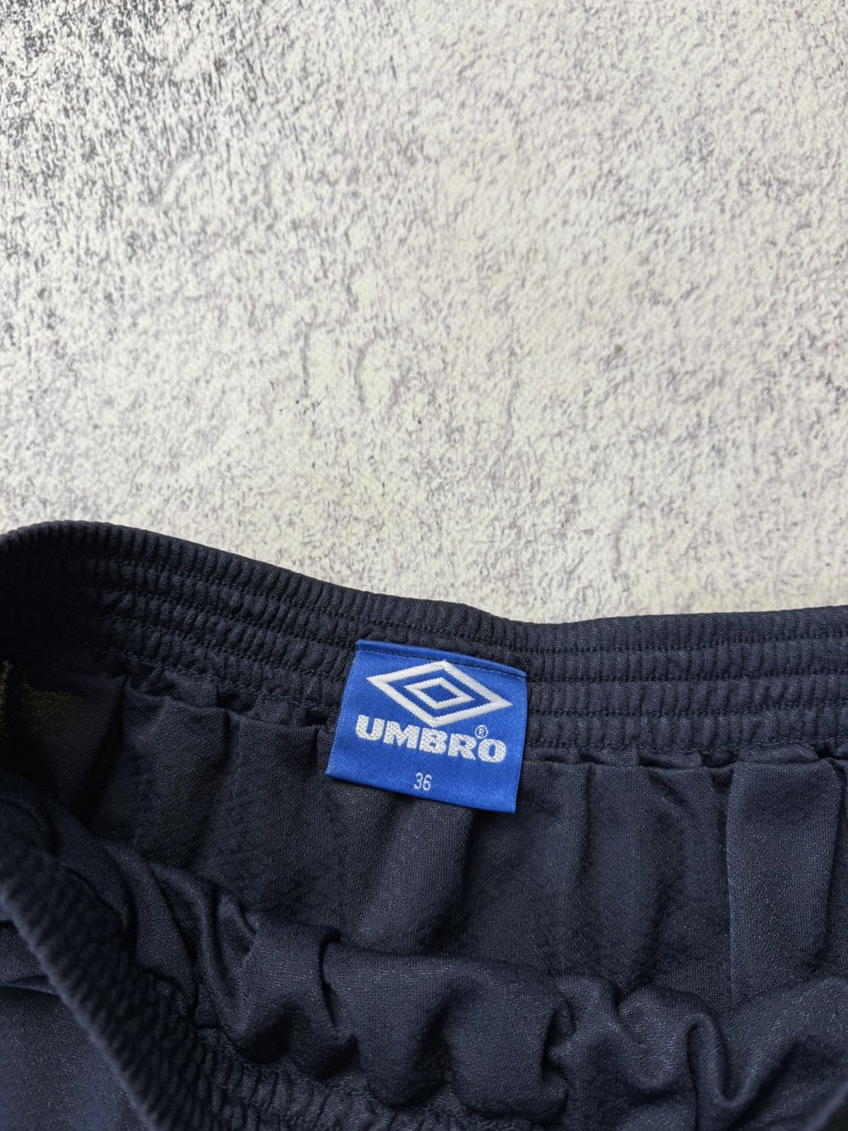 Umbro Vintage Umbro Sportswear Sorts Y2K Rare Size US 36 / EU 52 - 7 Thumbnail