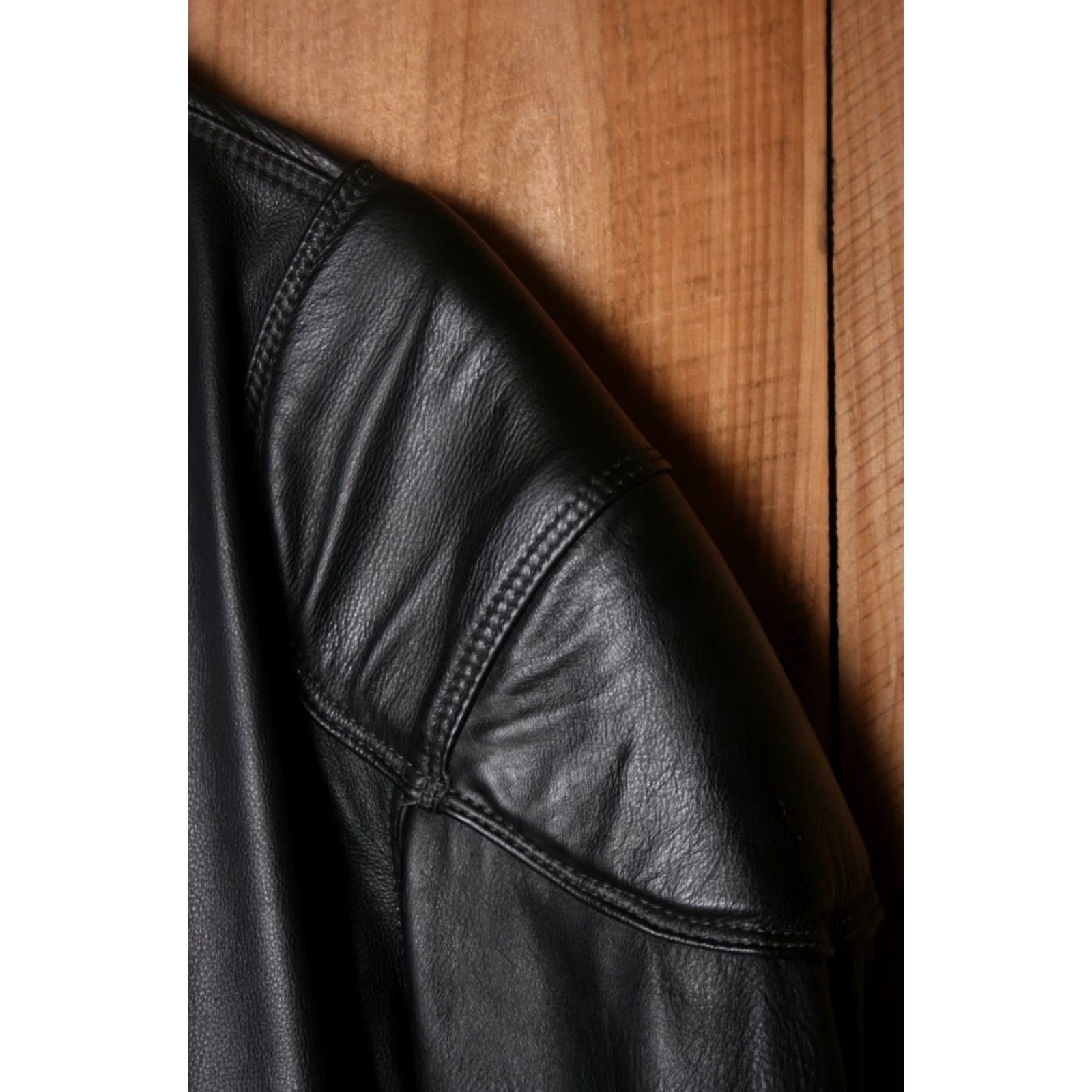 Vintage VINTAGE Stone Lake Leatherworks Custom Made Black Leather Motorcycle Jacket ≈ Sz. 3XL Mens Leather Jacket Motorcycle Black 3XL Size US XXL / EU 58 / 5 - 3 Thumbnail