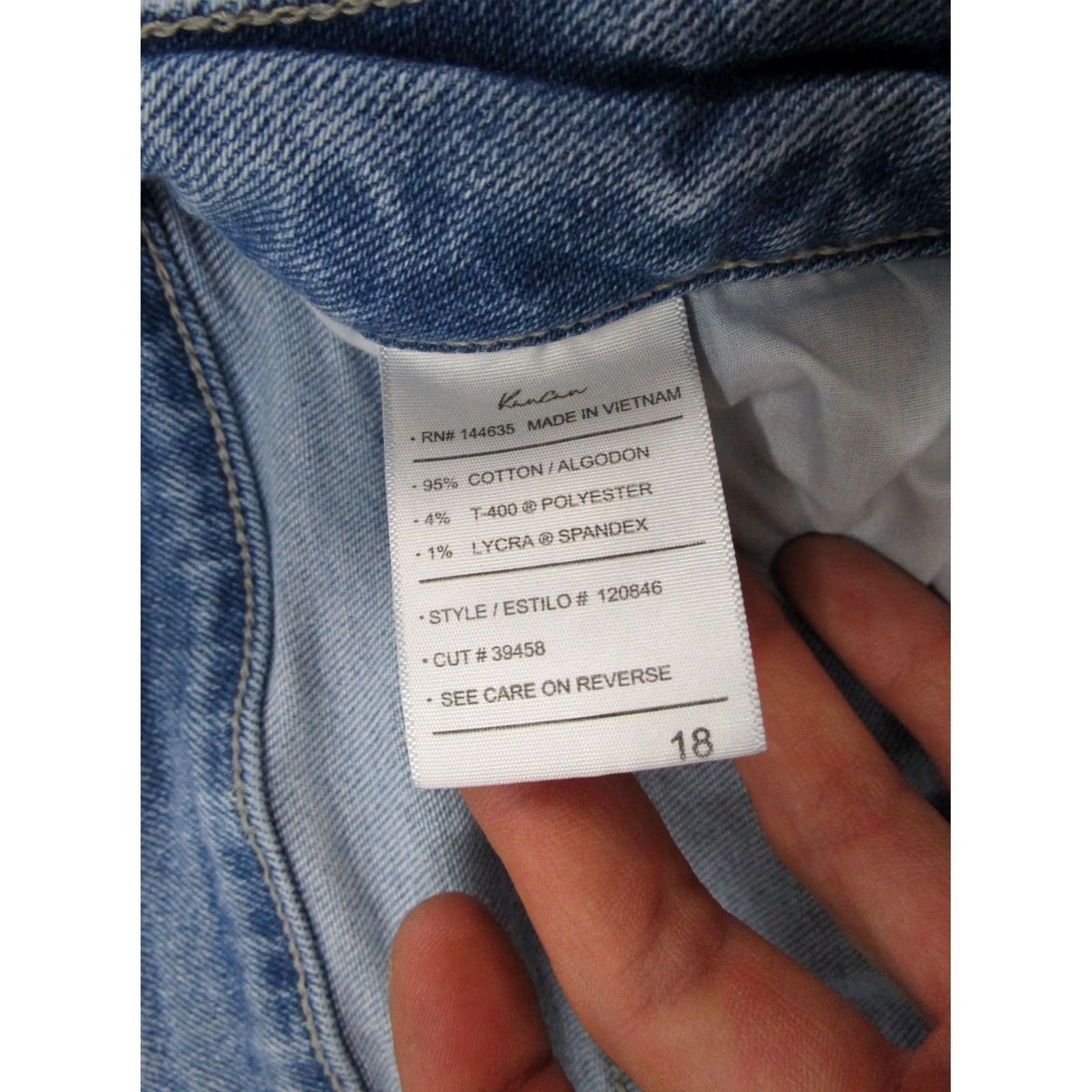 Vintage KanCan Jeans Distressed Straight Denim Blue 5-Pocket Plus 18 Medium Wash Womens Shoes? Size 40" / US 18 - 6 Thumbnail