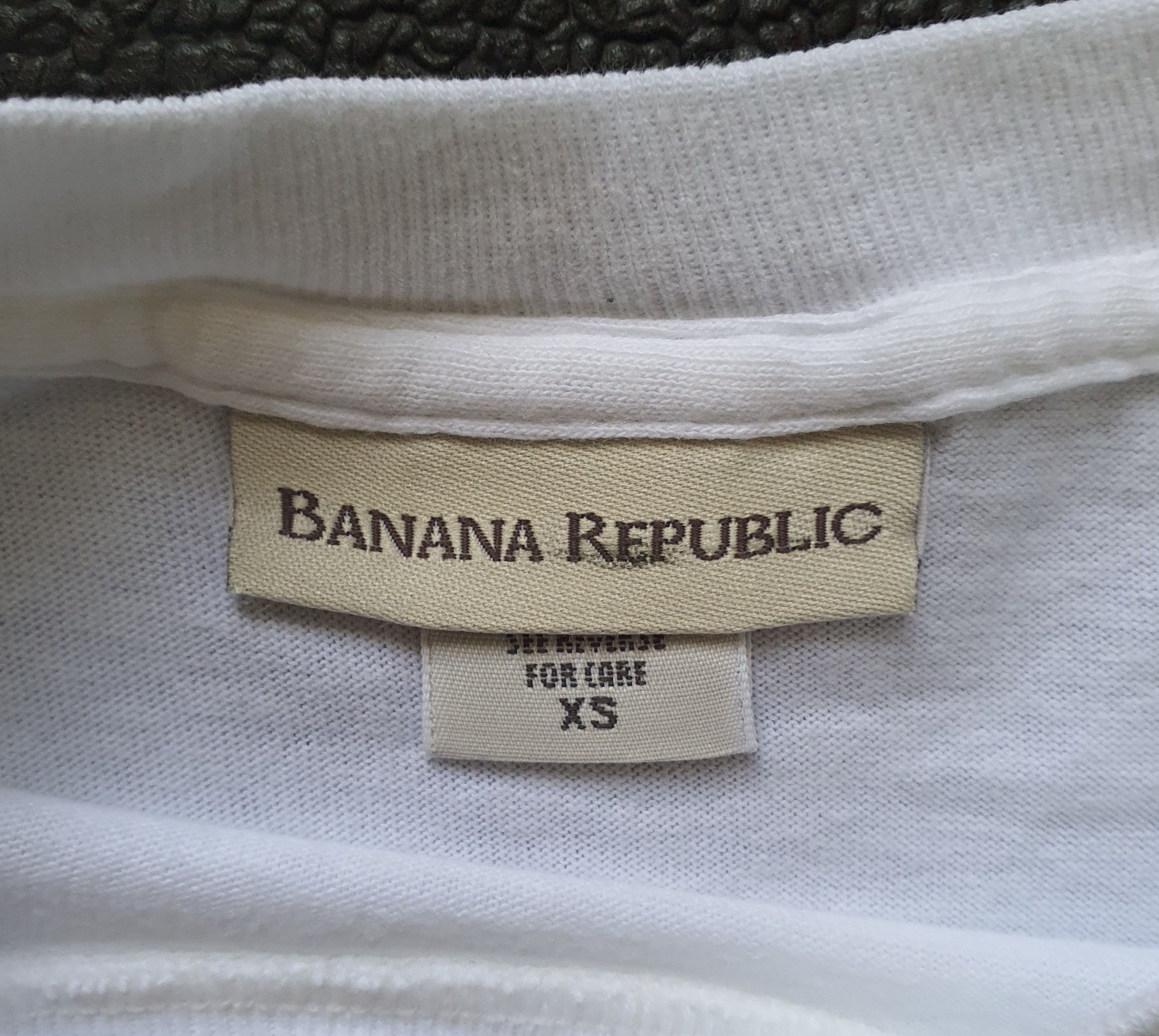 Banana Republic × Vintage BANANA REPUBLIC 1990s 90s Classic Logo T shirt size XS Size US XS / EU 42 / 0 - 3 Thumbnail