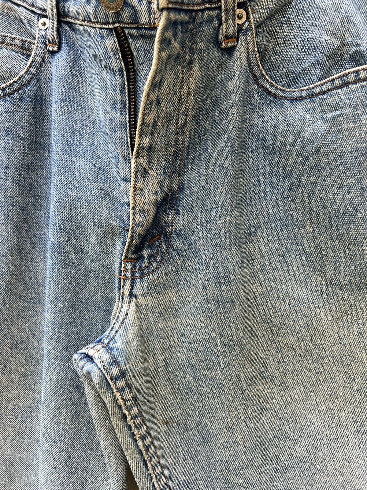Levi's Vintage 1989 Levi’s Apache Dirty Mud Denim Jeans Size US 31 - 12 Thumbnail