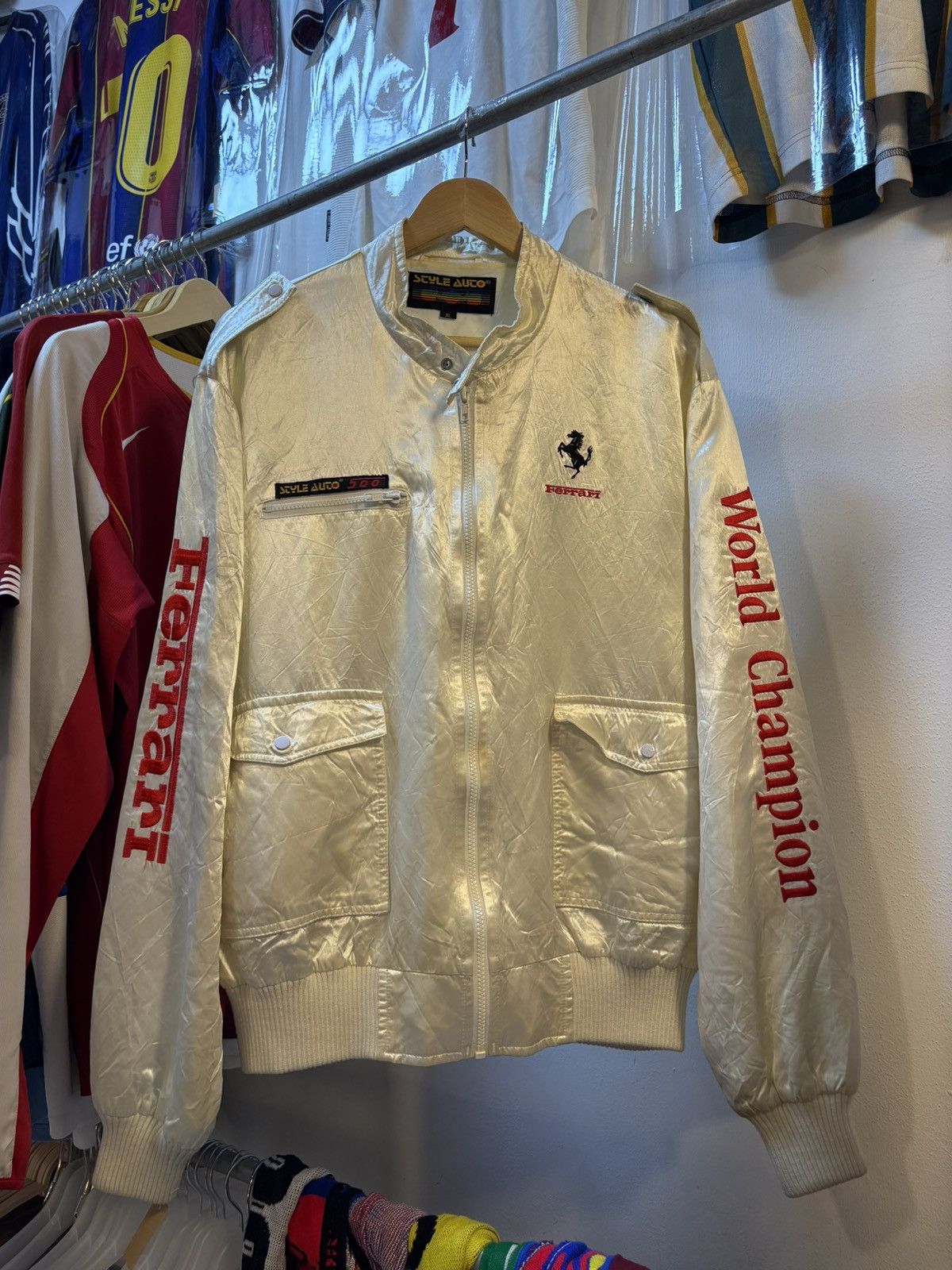 Ferrari Rare Vintage 80s Ferrari World Champion Jacket Size US XL / EU 56 / 4 - 4 Thumbnail