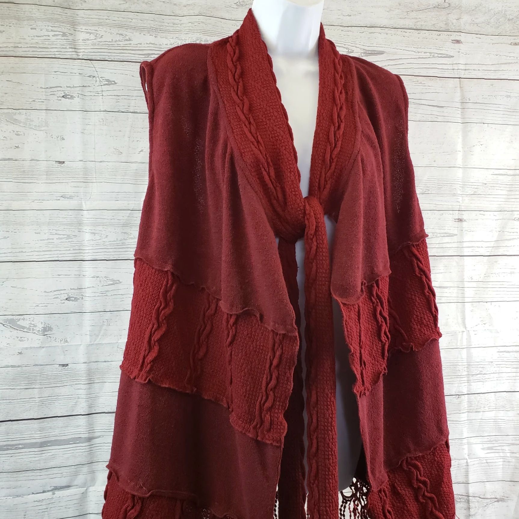 Vintage Pretty Angel Womens Sweater Vest Shirt Sleeveless Sz S Red Fringe Linen Blend 42% Linen 38% Polyester 20% Cotton Womens Size S / US 4 / IT 40 - 3 Thumbnail