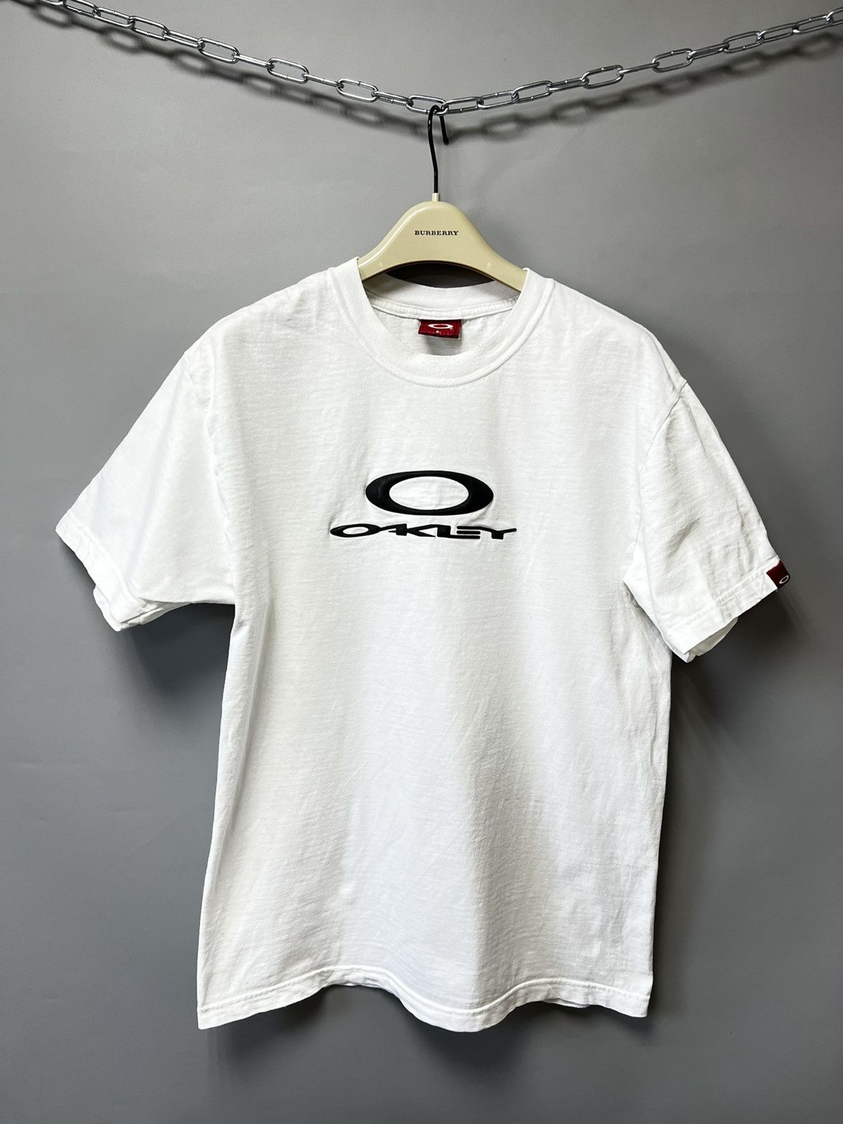 Oakley Vintage Oakley T-shirt 3D Logo tee men’s Size US L / EU 52-54 / 3 - 1 Thumbnail