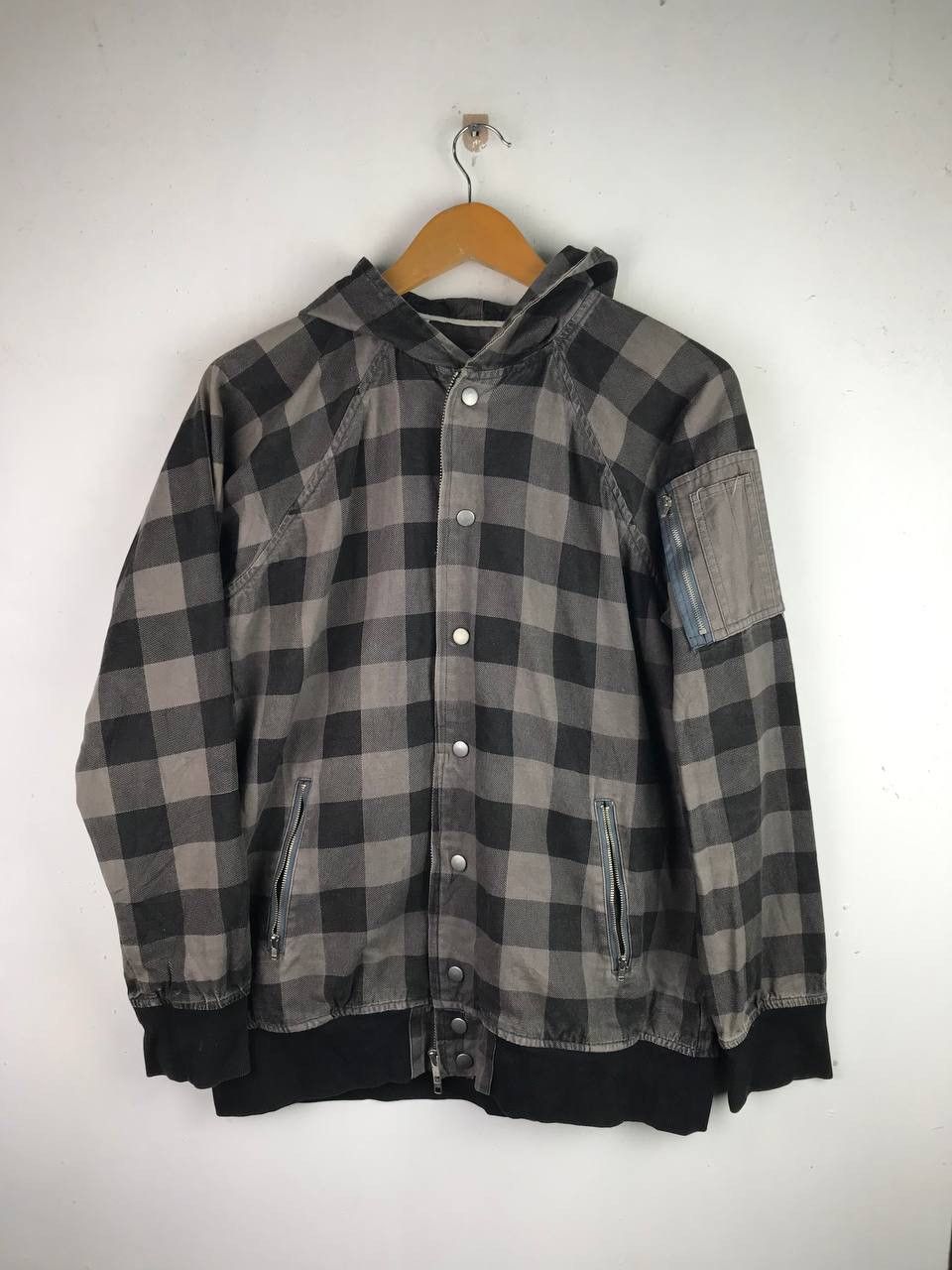Japanese Brand × Vintage Vintage Rare Design Full Button Casual Bomber Jacket Size US L / EU 52-54 / 3 - 1 Thumbnail