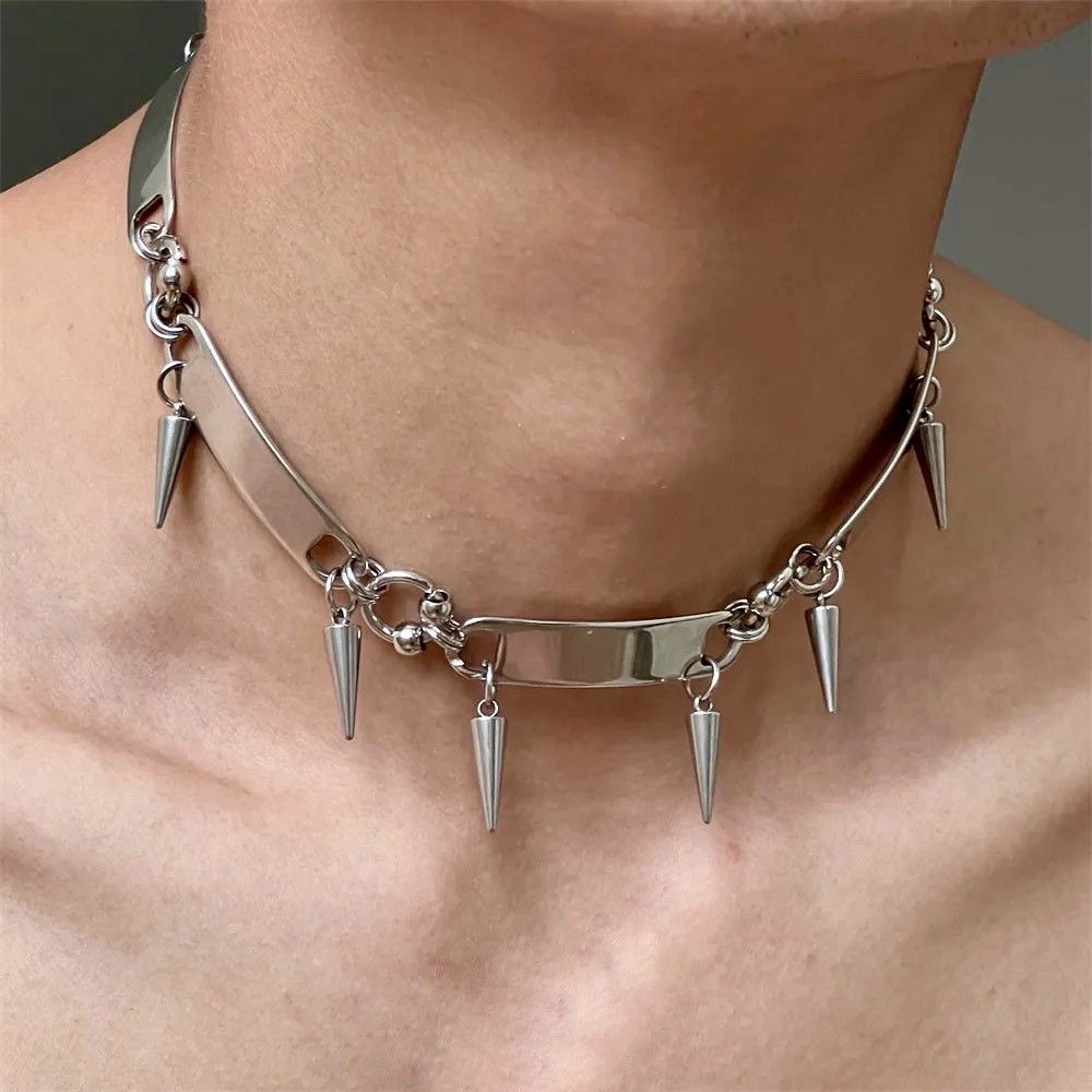Vintage Retro Rivet Collar Necklace Size ONE SIZE - 2 Thumbnail