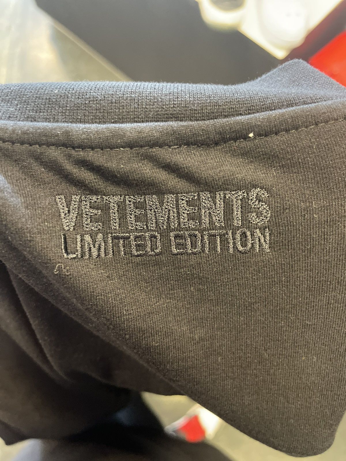 Vetements Vetements Black Green Tee Size US S / EU 44-46 / 1 - 8 Thumbnail