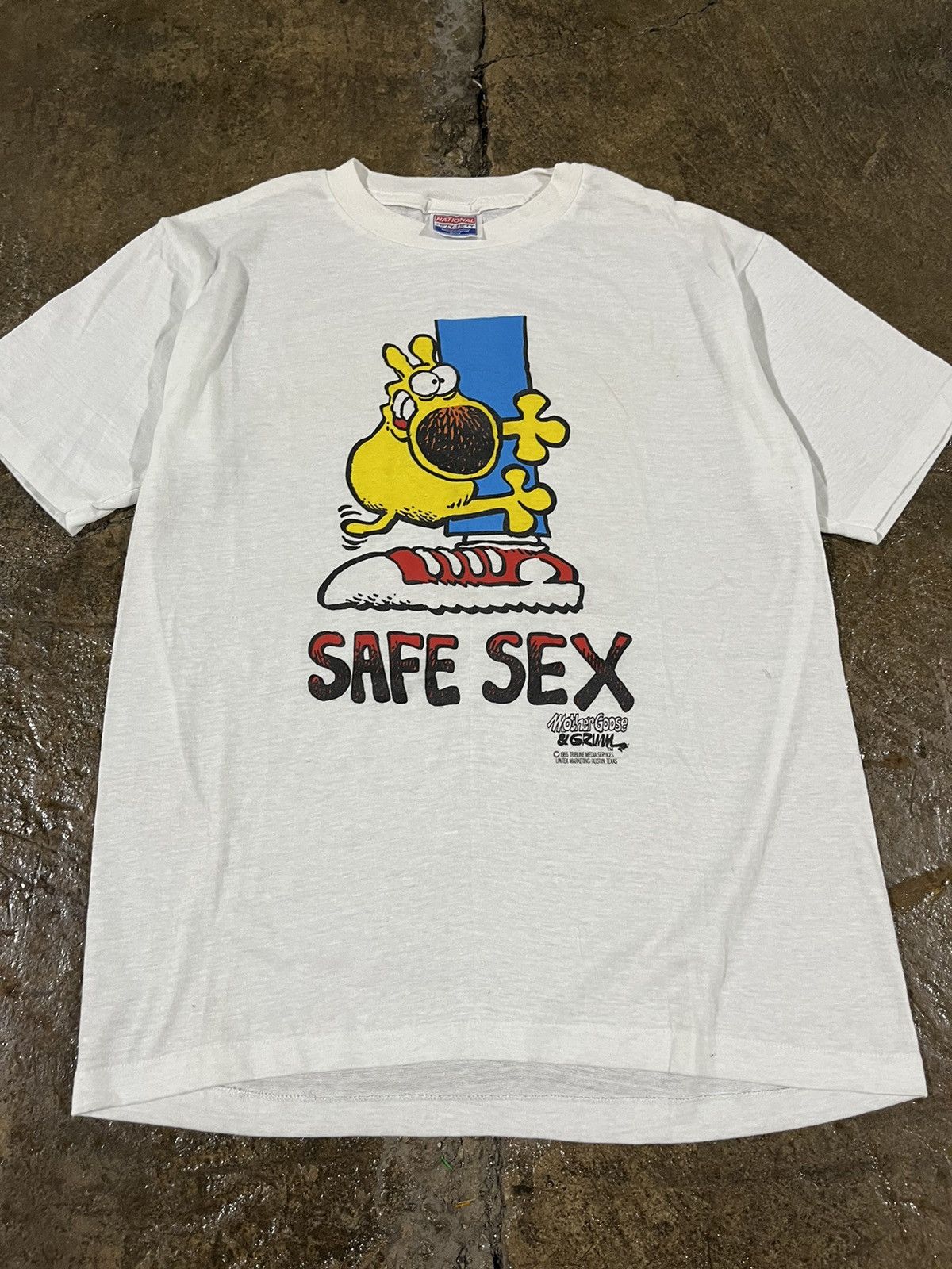 Vintage Crazy 90s Safe Sex Dog Funny Sex Pornstar Parody Humor Tee Size US M / EU 48-50 / 2 - 2 Thumbnail